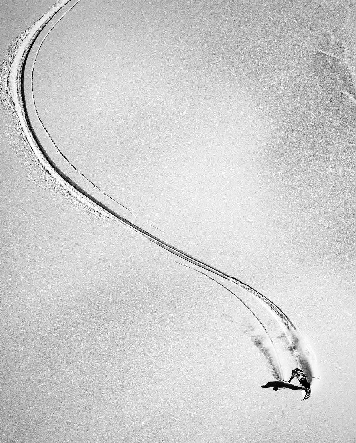 Our lead guide @petey_stone just distributed homework to this season&rsquo;s Kyrgyzstan clients 📚: practicing large radius, high speed turns. &ldquo;This is very much a backcountry freeride-focused trip.&rdquo;

Sound like your kind of class?!!

Jan