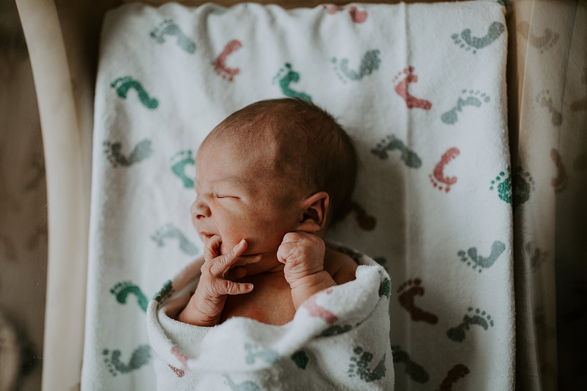 MaineMaternityNewbornBirthFamilyPhotographer13.jpg