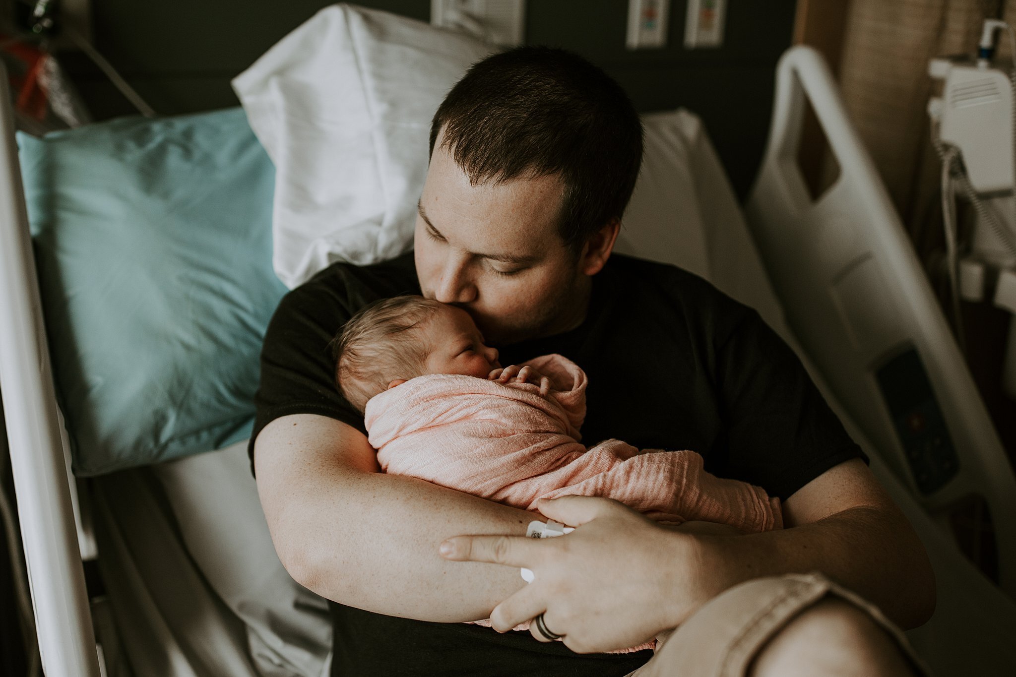 MaineMaternityNewbornBirthFamilyPhotographer46.jpg