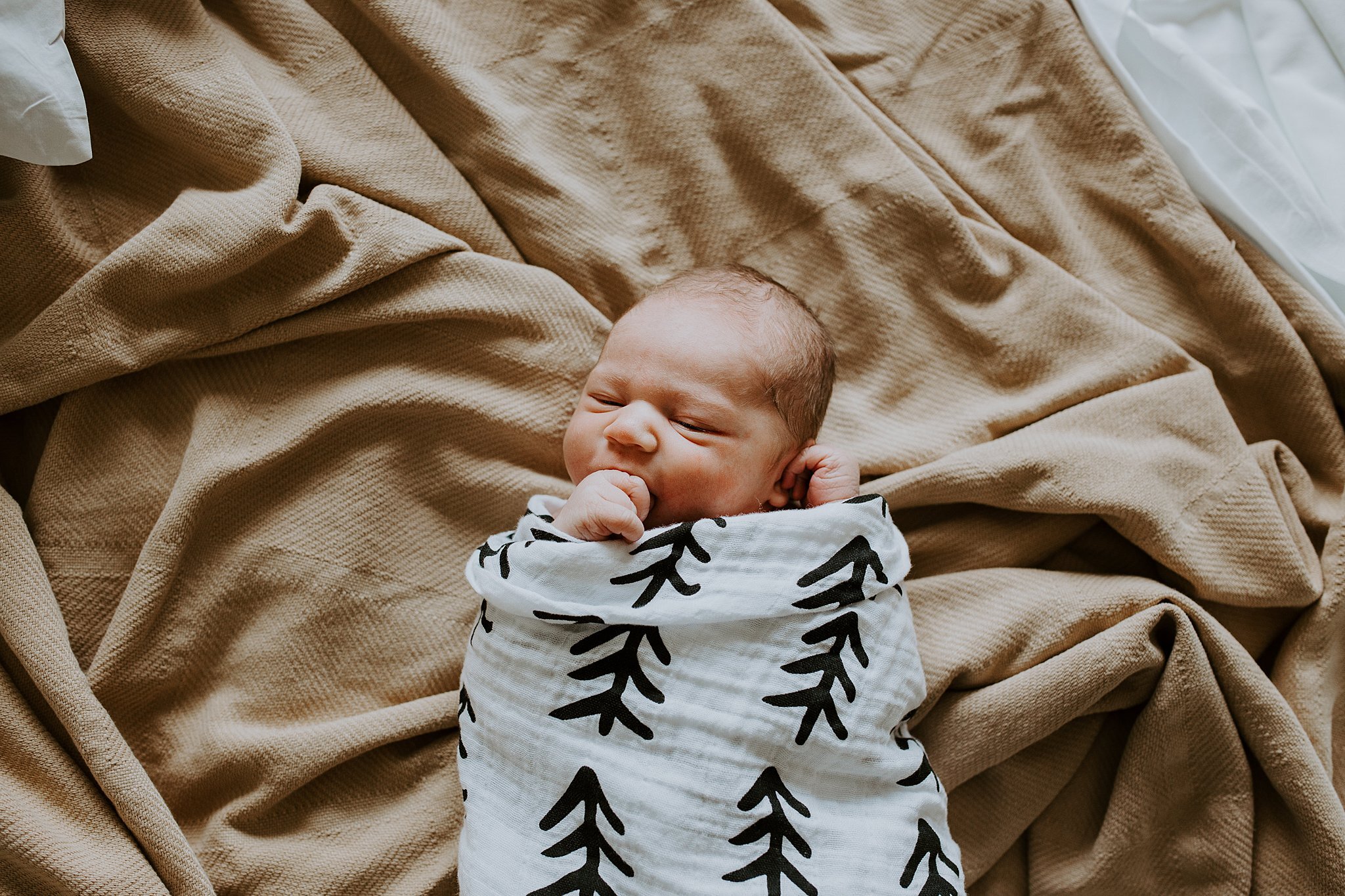 MaineMaternityNewbornBirthFamilyPhotographer152.jpg