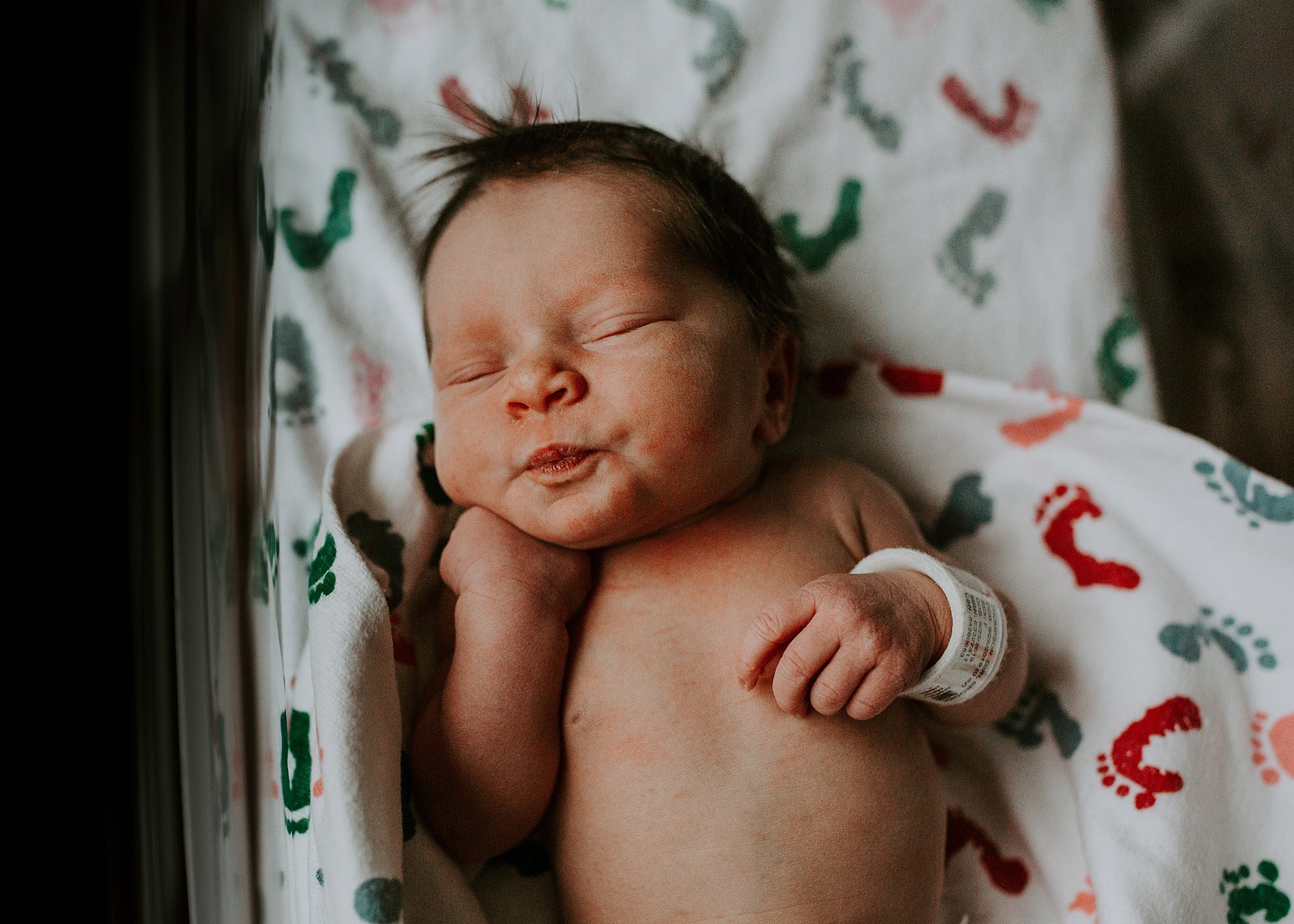 MaineMaternityNewbornBirthFamilyPhotographerM7.jpg