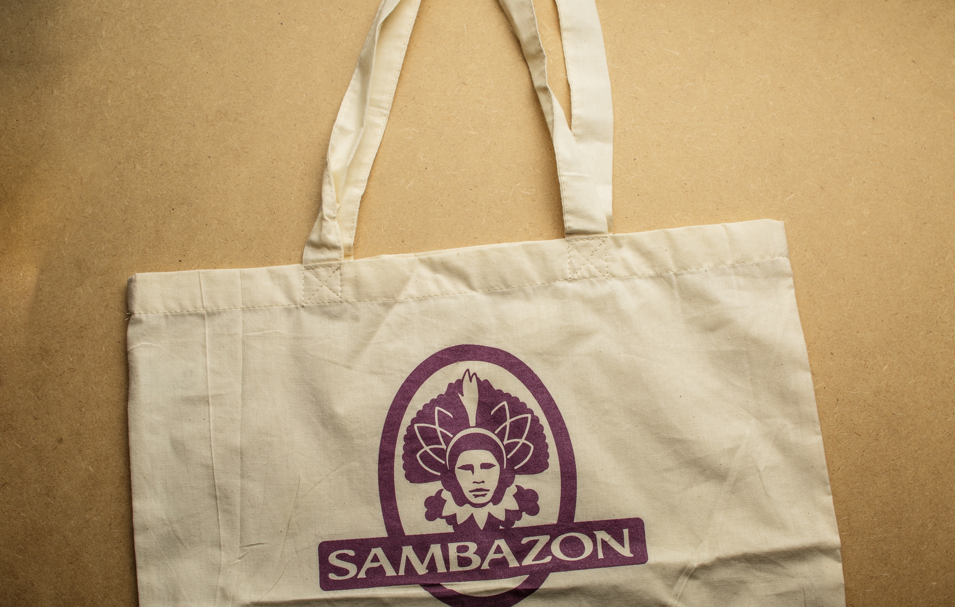 Sambazon Our first meeting was about how to incorporate the Sambazon brand and values into a popular and well received product customers would keep and use. Nailed it.