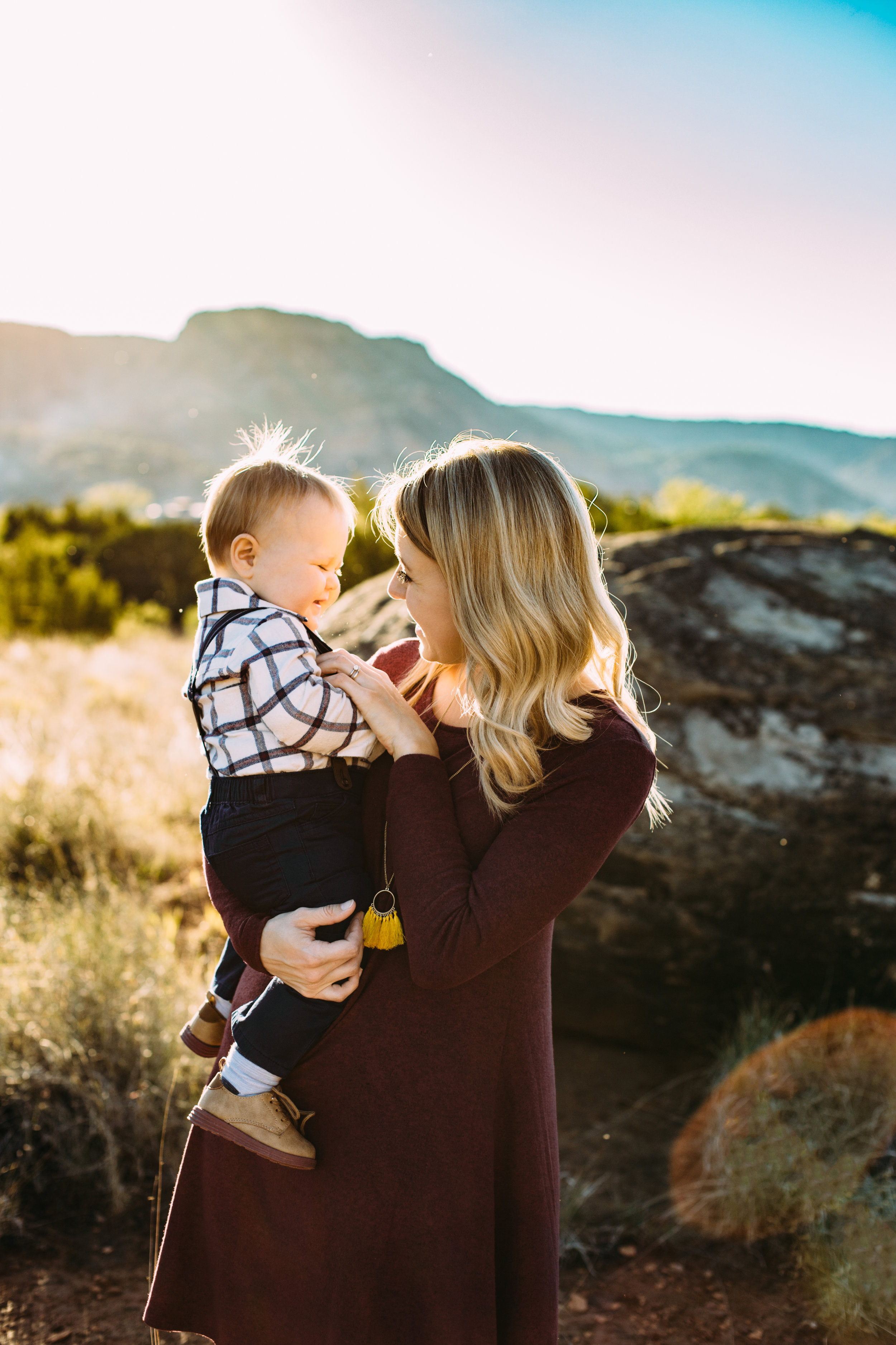 Mom and baby boy laugh with the sun on their faces #tealawardphotography #texasfamilyphotographer #amarillophotographer #amarillofamilyphotographer #lifestylephotography #emotionalphotography #familyphotosoot #family #lovingsiblings #purejoy #familyphotos #familyphotographer #greatoutdoors