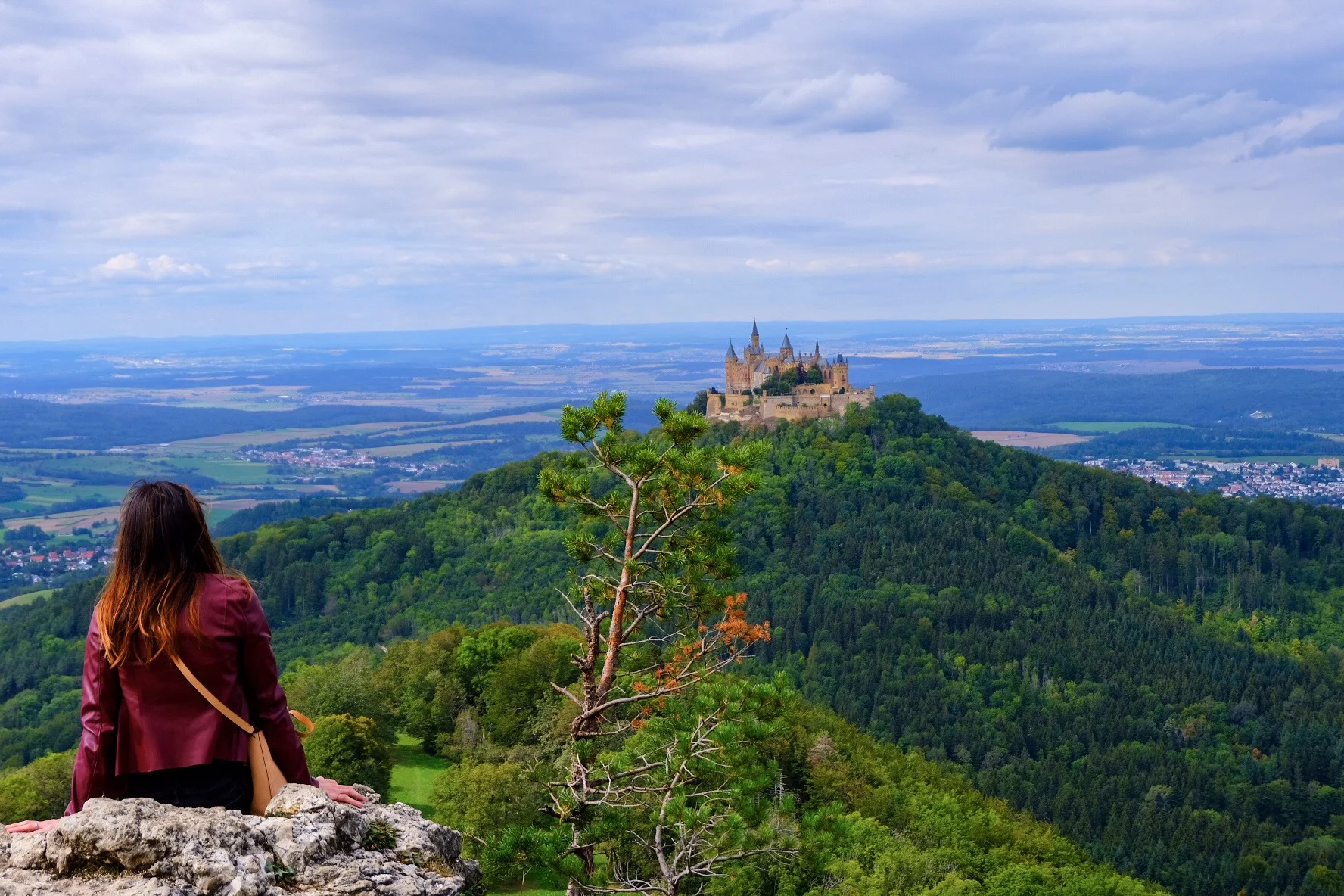 Zeller Horn with the view of Hohenzollern Castle