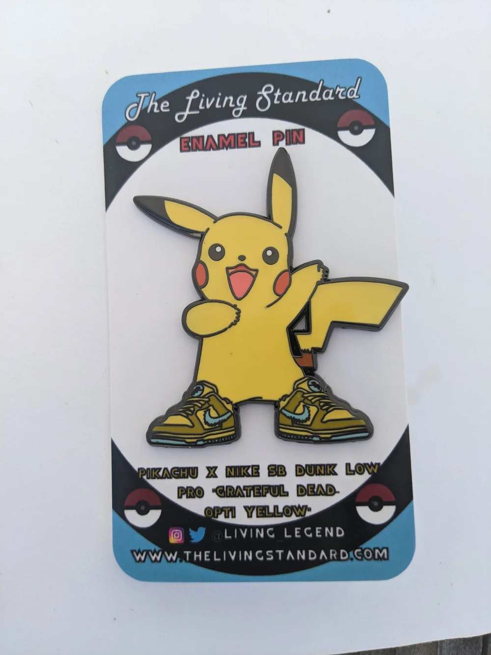 Cubone Nike Dunks Poke Pikachu X Nike SB Dunk Low Pro 