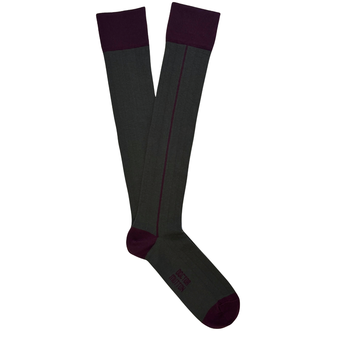 Mutton Pine Berry socks