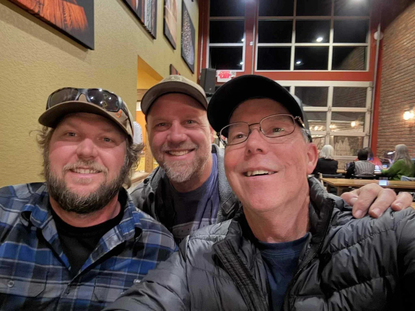 🫶Nothing fancy today, just beers with our brewer friends. Because we love them, and we love what they do. 
🍻Support small. Drink local. Repeat.🔁
@citystarbrewing 
@saltroadbeer 
@gildedgoatbrewingco