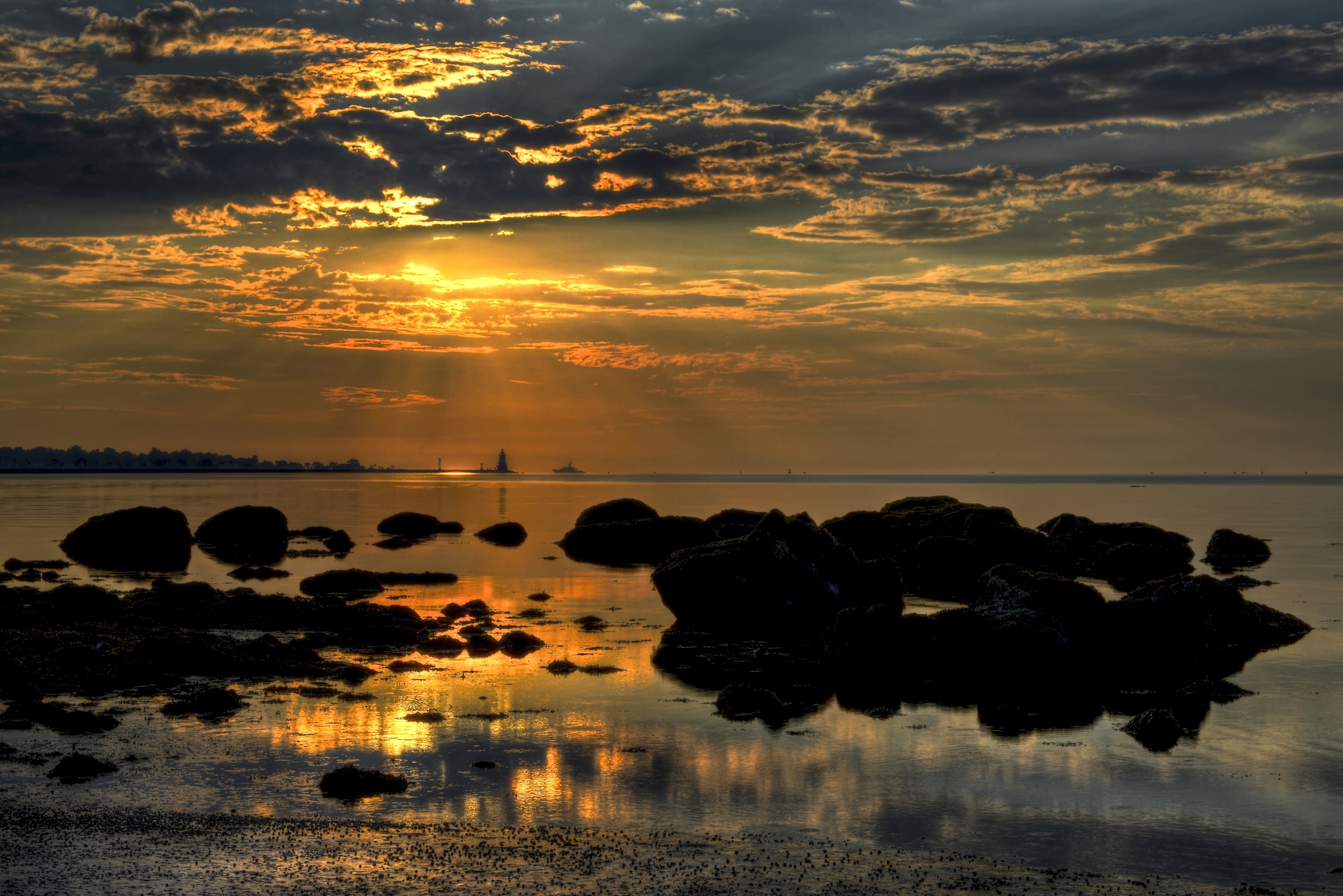 4202 Greenwich Point Sunset