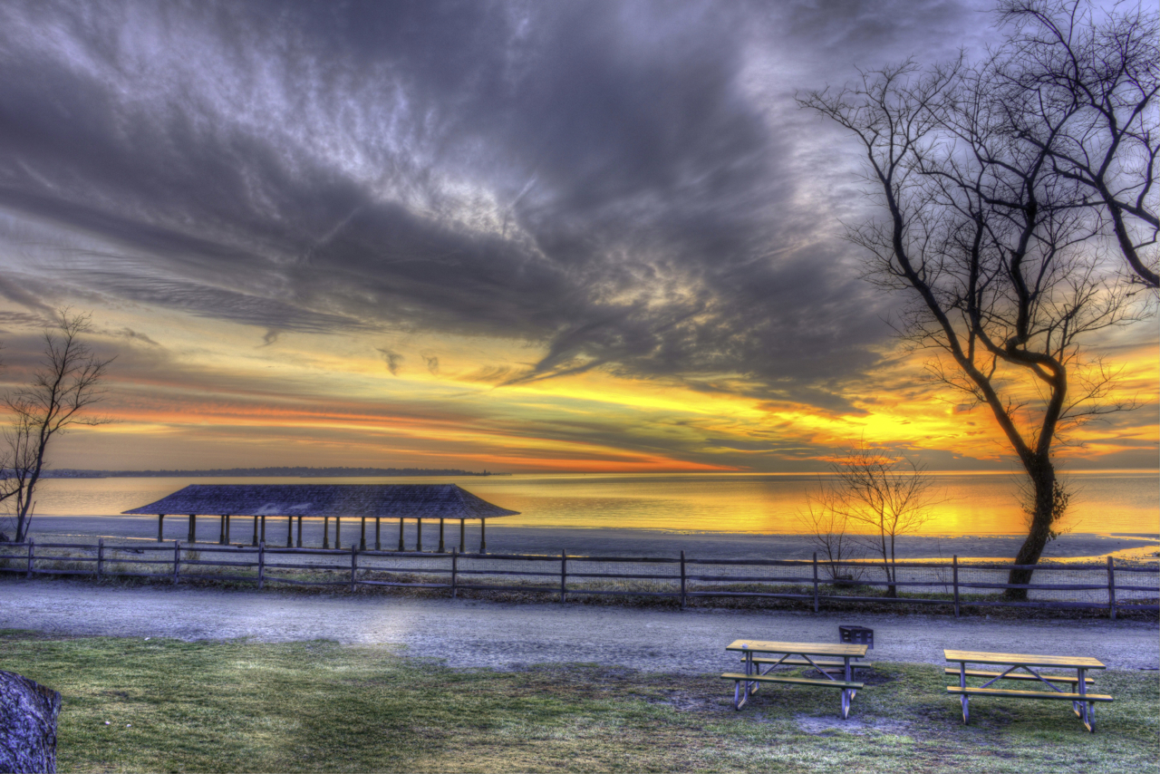 8590 Sunrise Greenwich Point