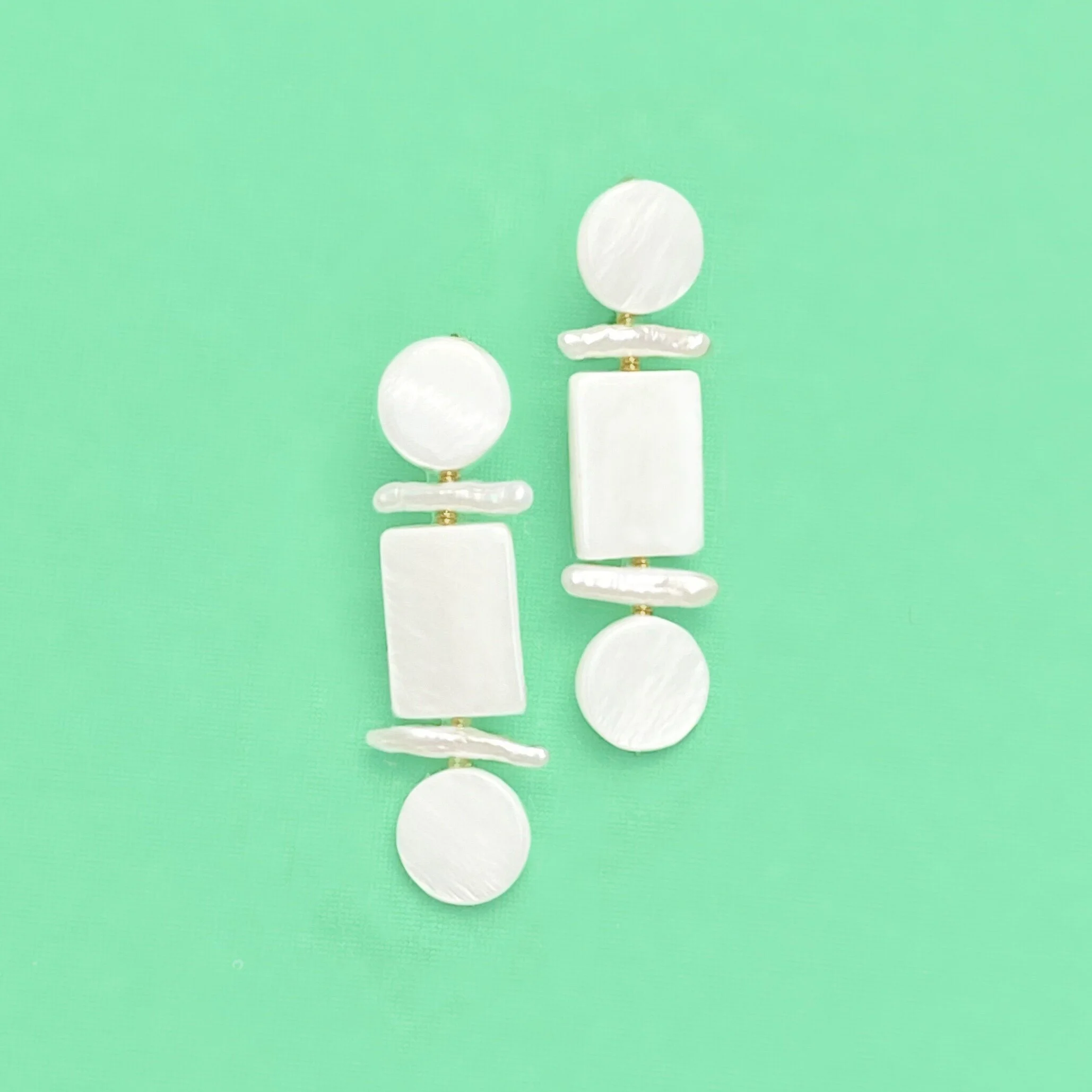 AE15EBD7-77B1-4C33-8FF7-A51C9B18BFB0