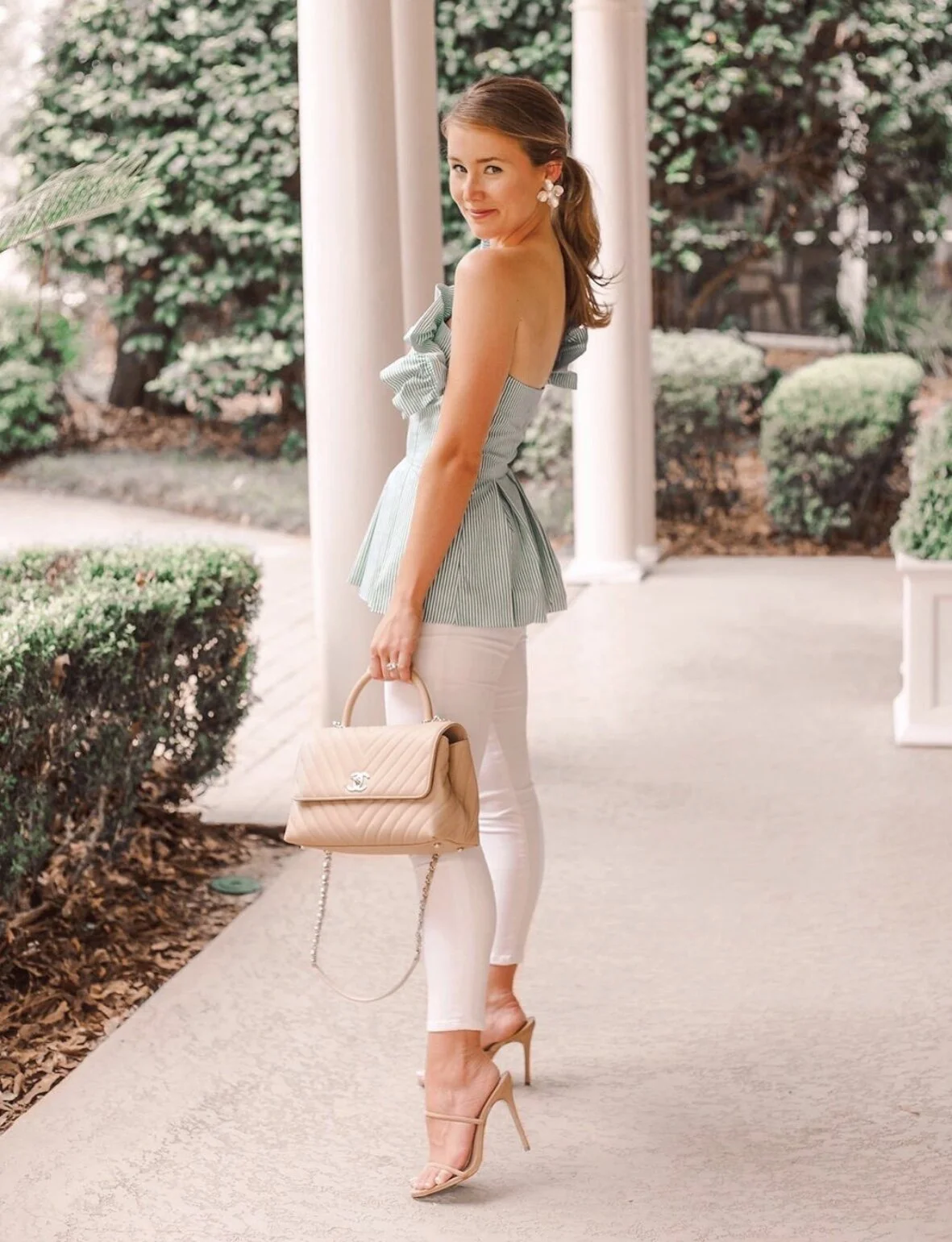 0AE86B46-02BB-4378-857B-F4DB2937B6FD