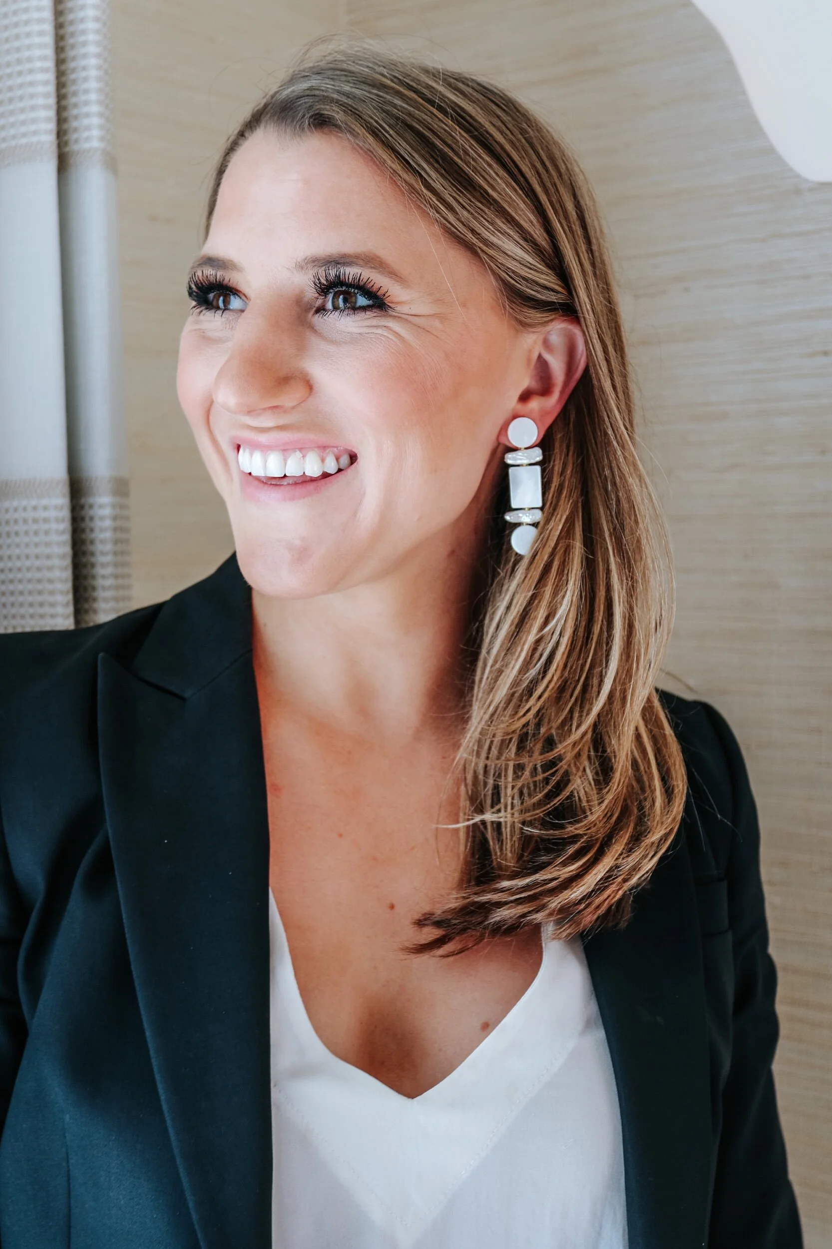 B8EBB11B-EC71-40AF-B25B-3BE9135F9812