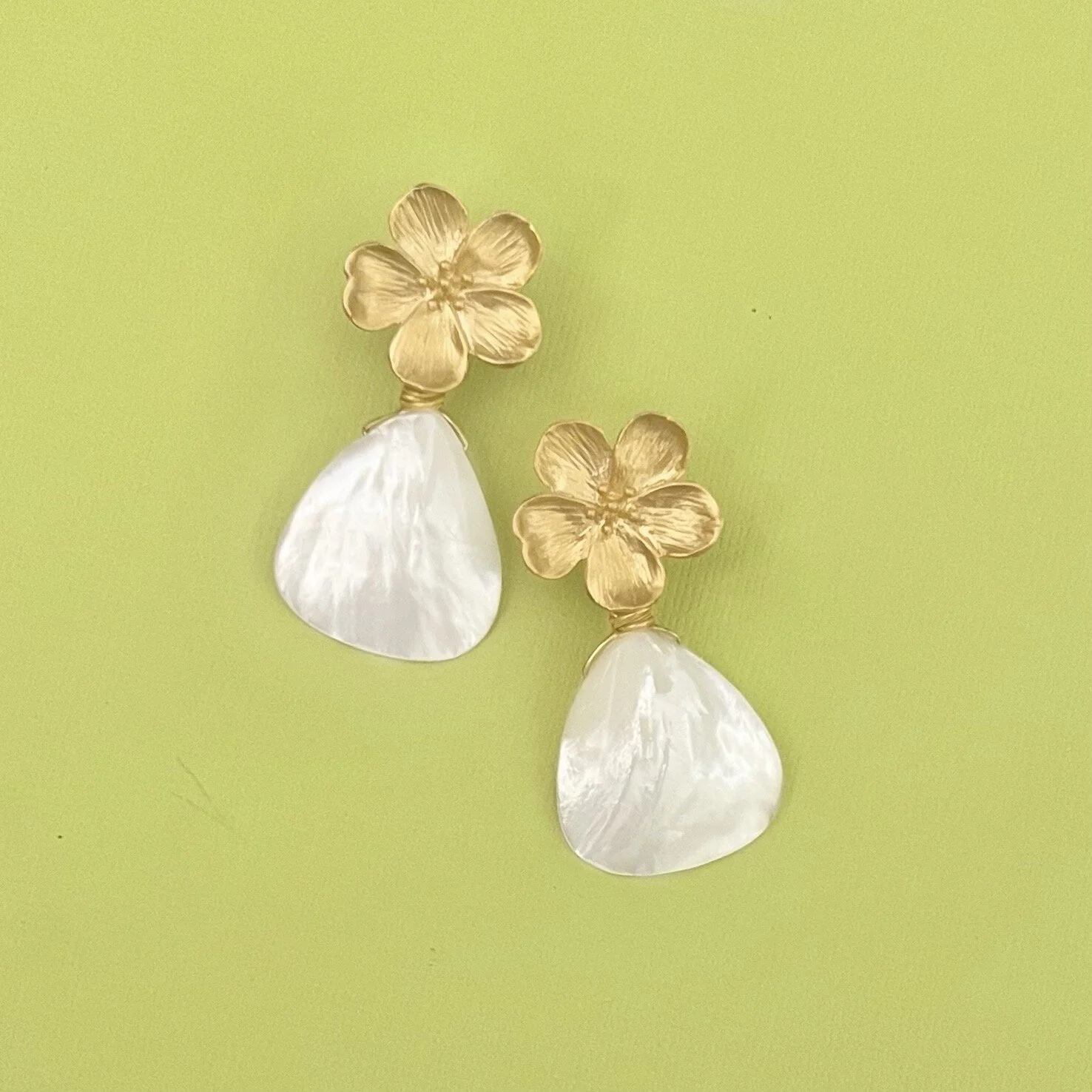 102B7223-216B-48C2-A9FF-B21DA7B5FE77