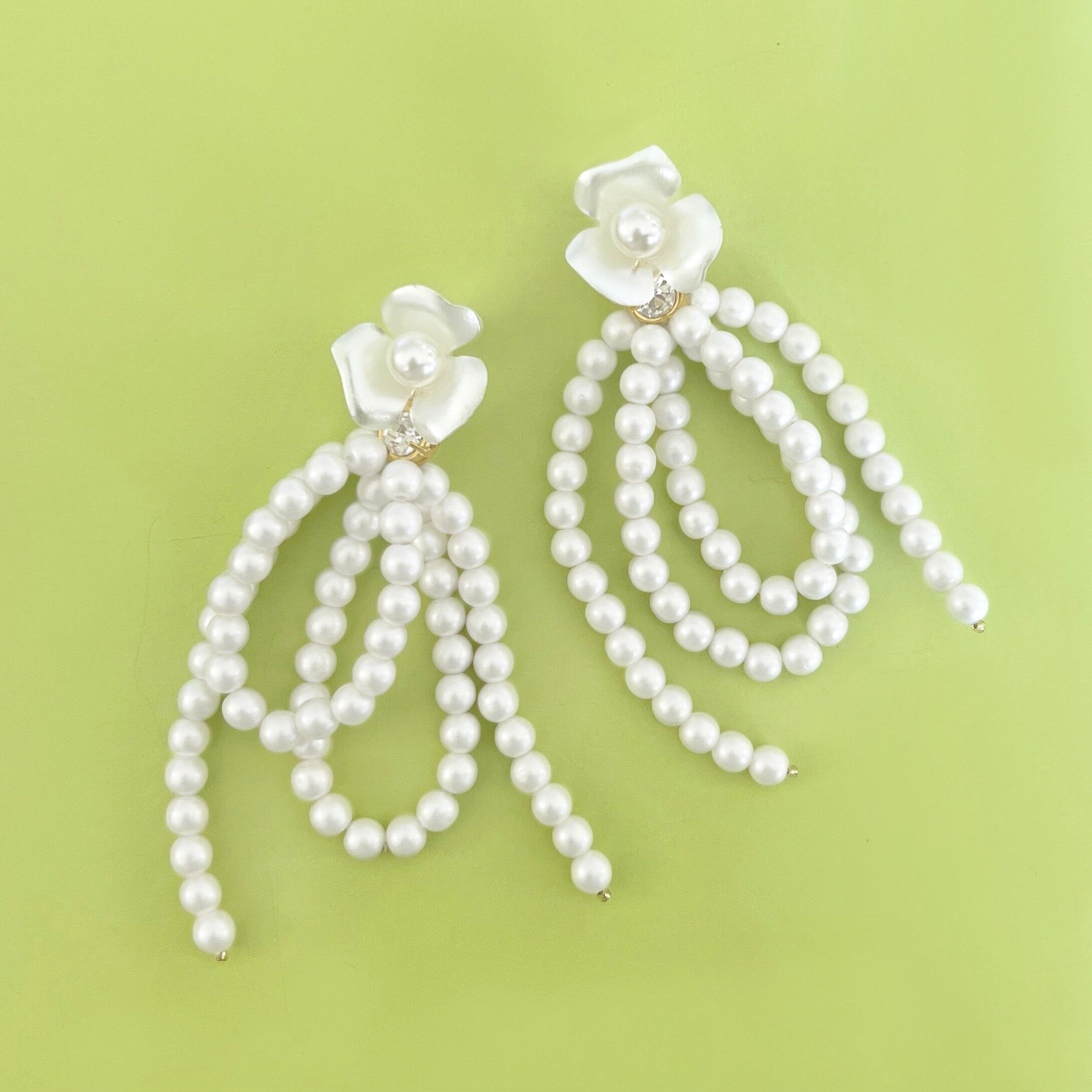 7A6F7CFE-9640-4468-BC33-F5180E625548