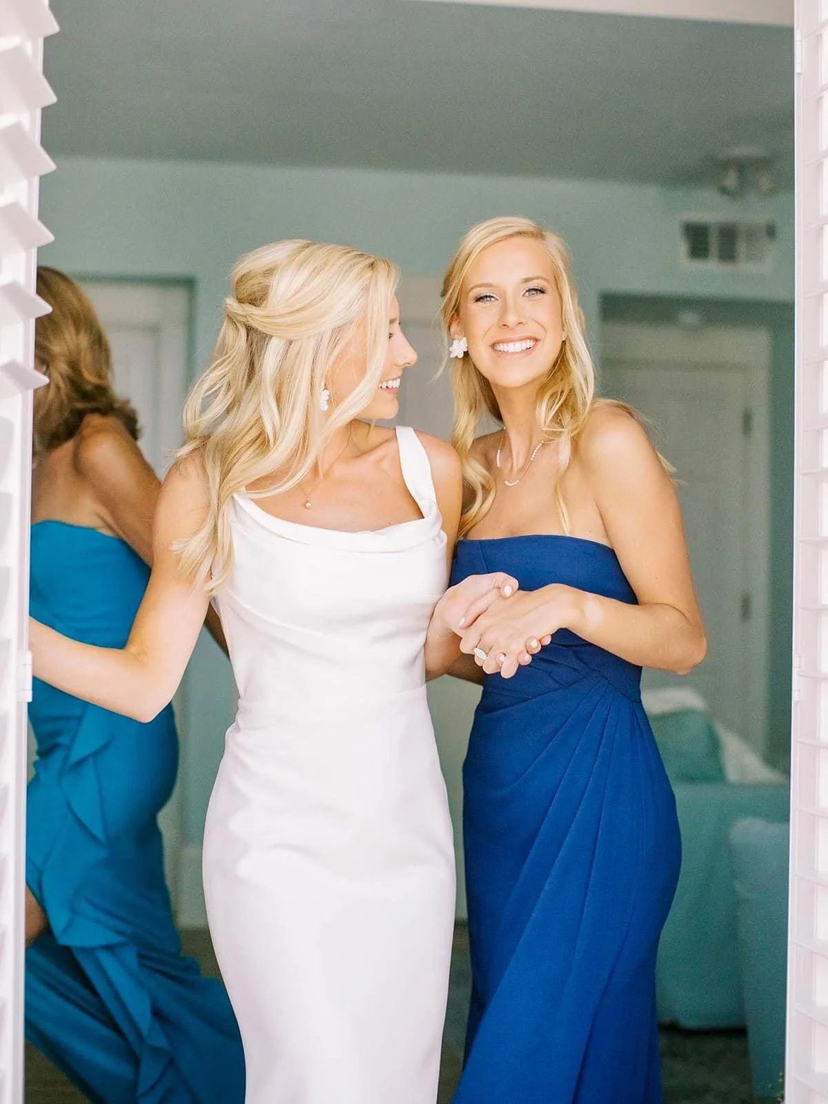 8B0C6931-CCF0-40B8-AD03-4AD29C4B1C09