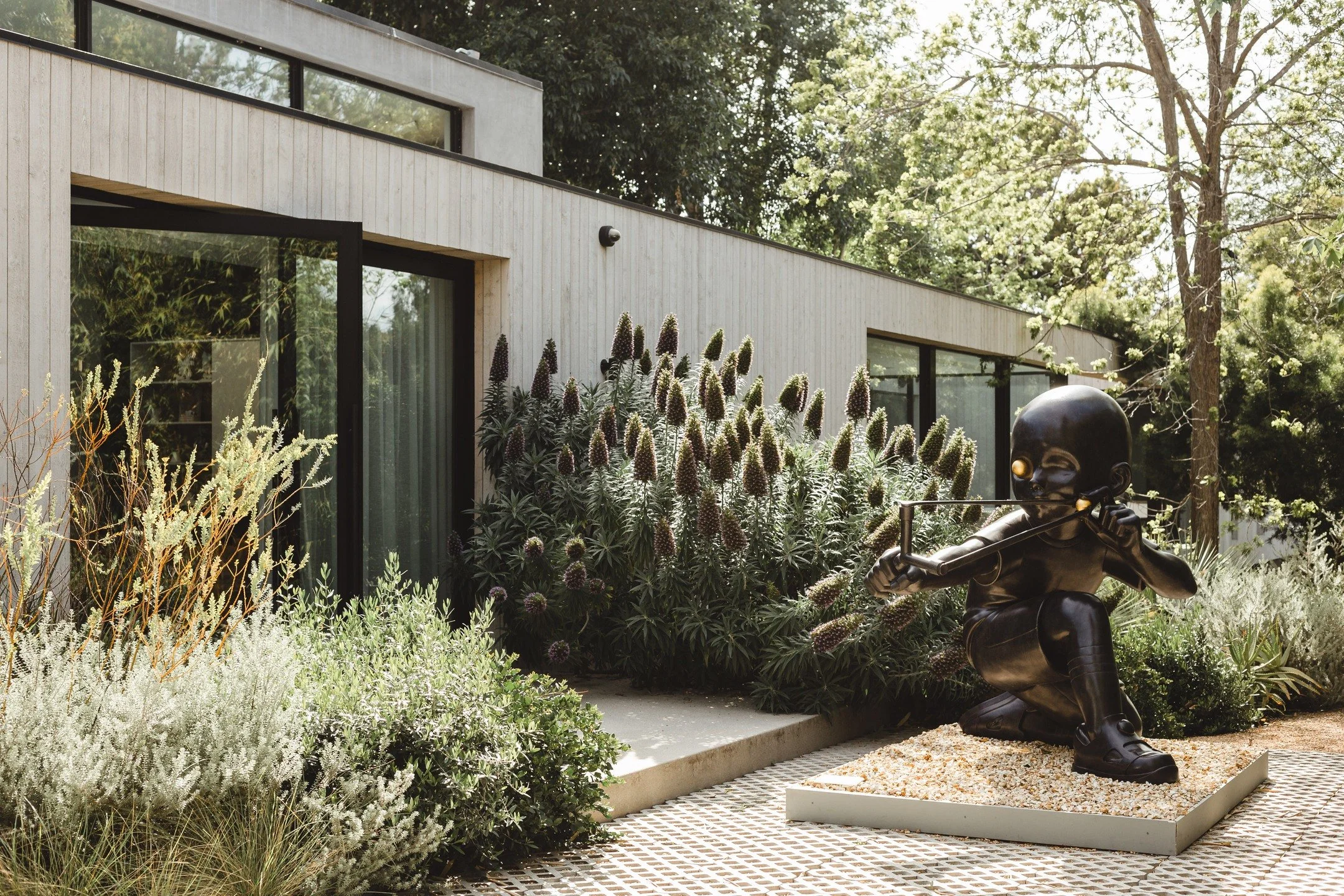 The garden at @bridgehousela is really flourishing. From the start, our goal was to have the architecture and landscape as one, with the overarching idea being that the architecture statement is very geometric, linear and taught, and in juxtaposition