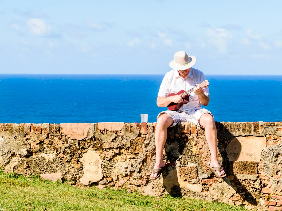 Rollie and his Ukulele