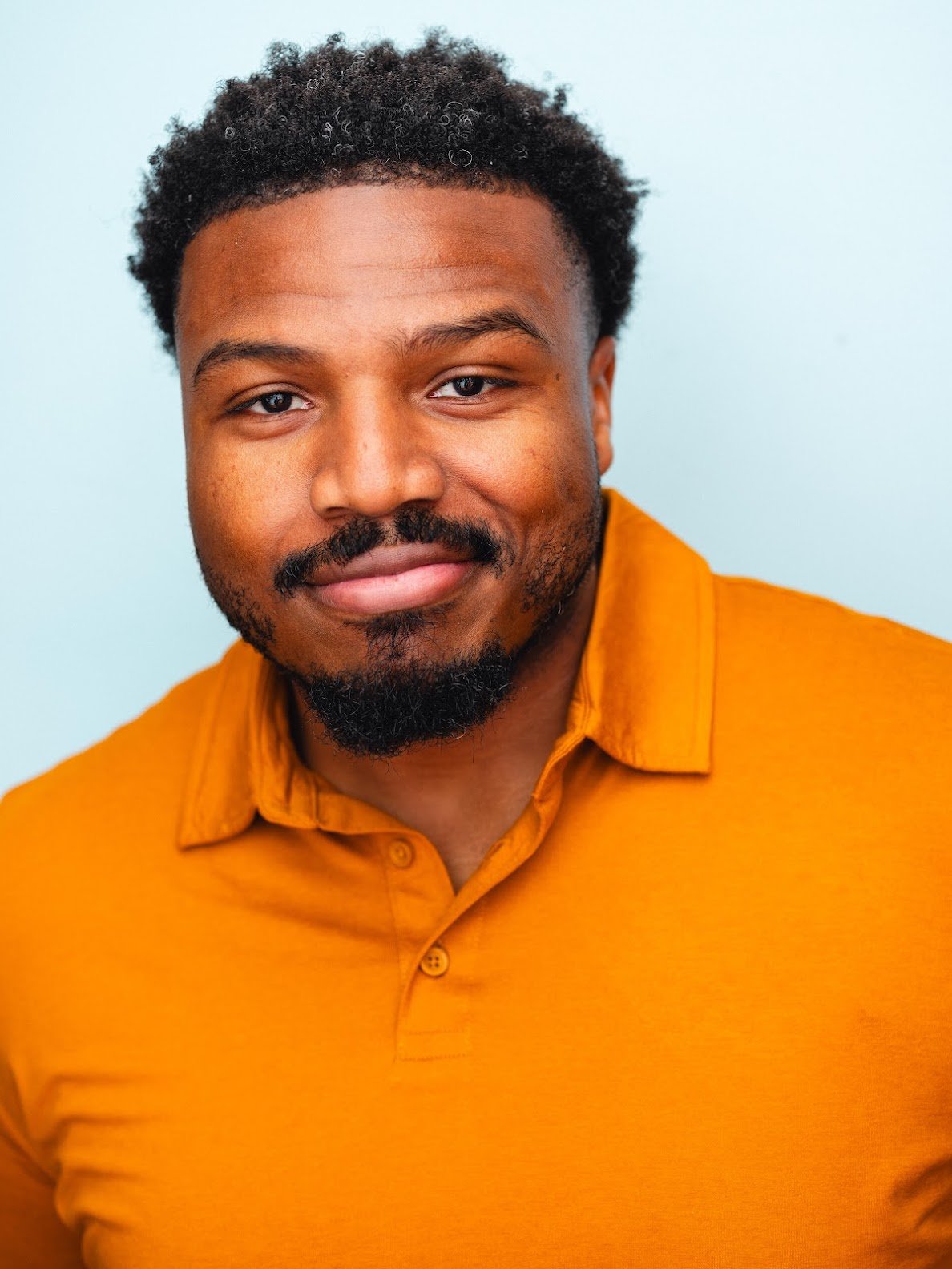 Olander Headshot 1.jpeg