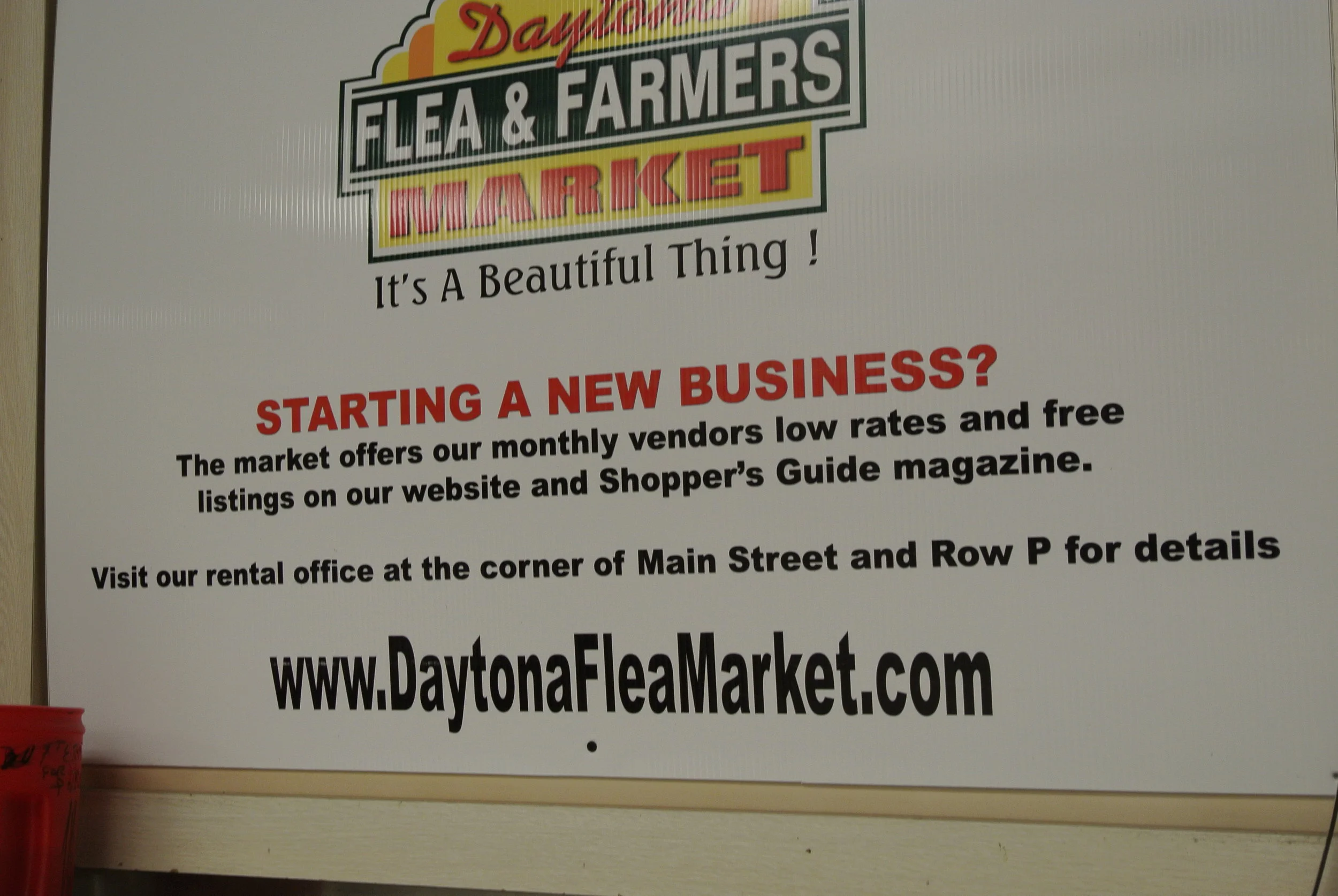 Daytona-flea-sign-for-biz-2.jpg