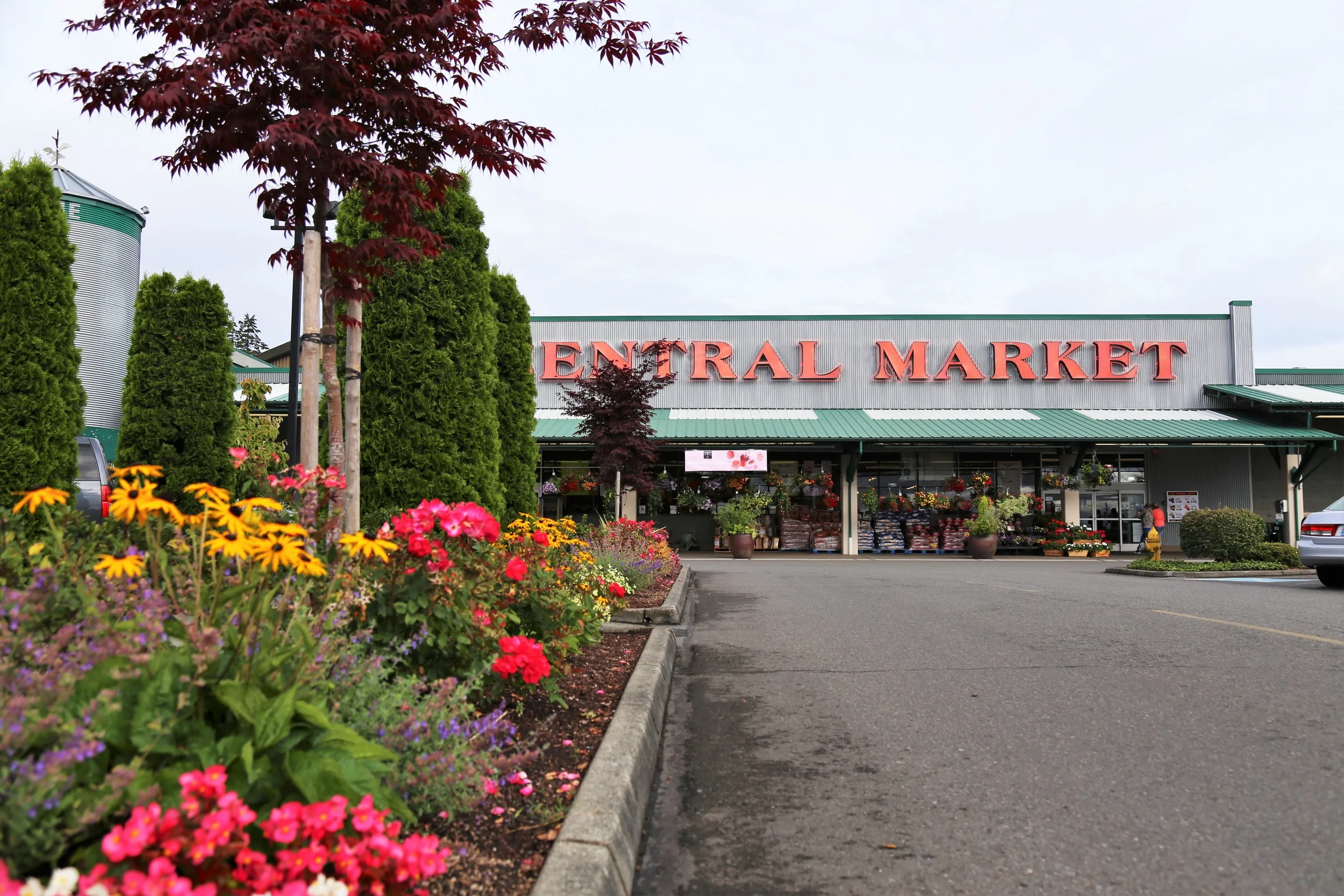 Central Market Grocery