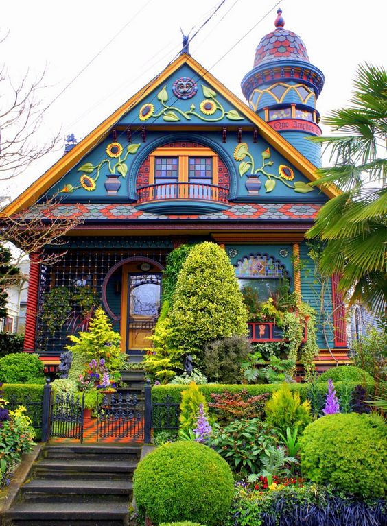 Photo cred: Real Estate Gals