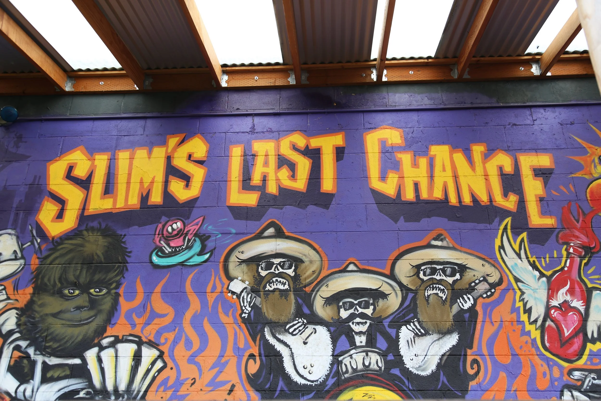 Slim's crazy outdoor mural