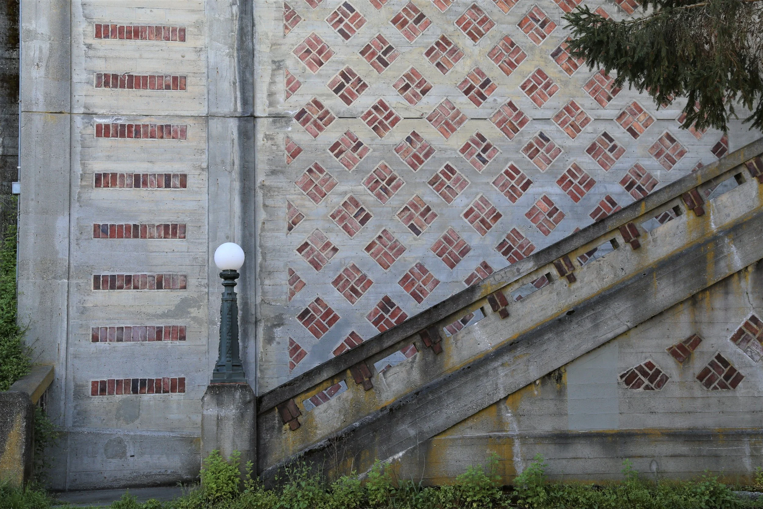 The Wilcox Wall