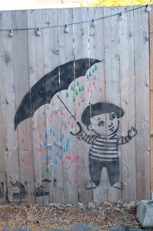Rainy Art in Maple Leaf