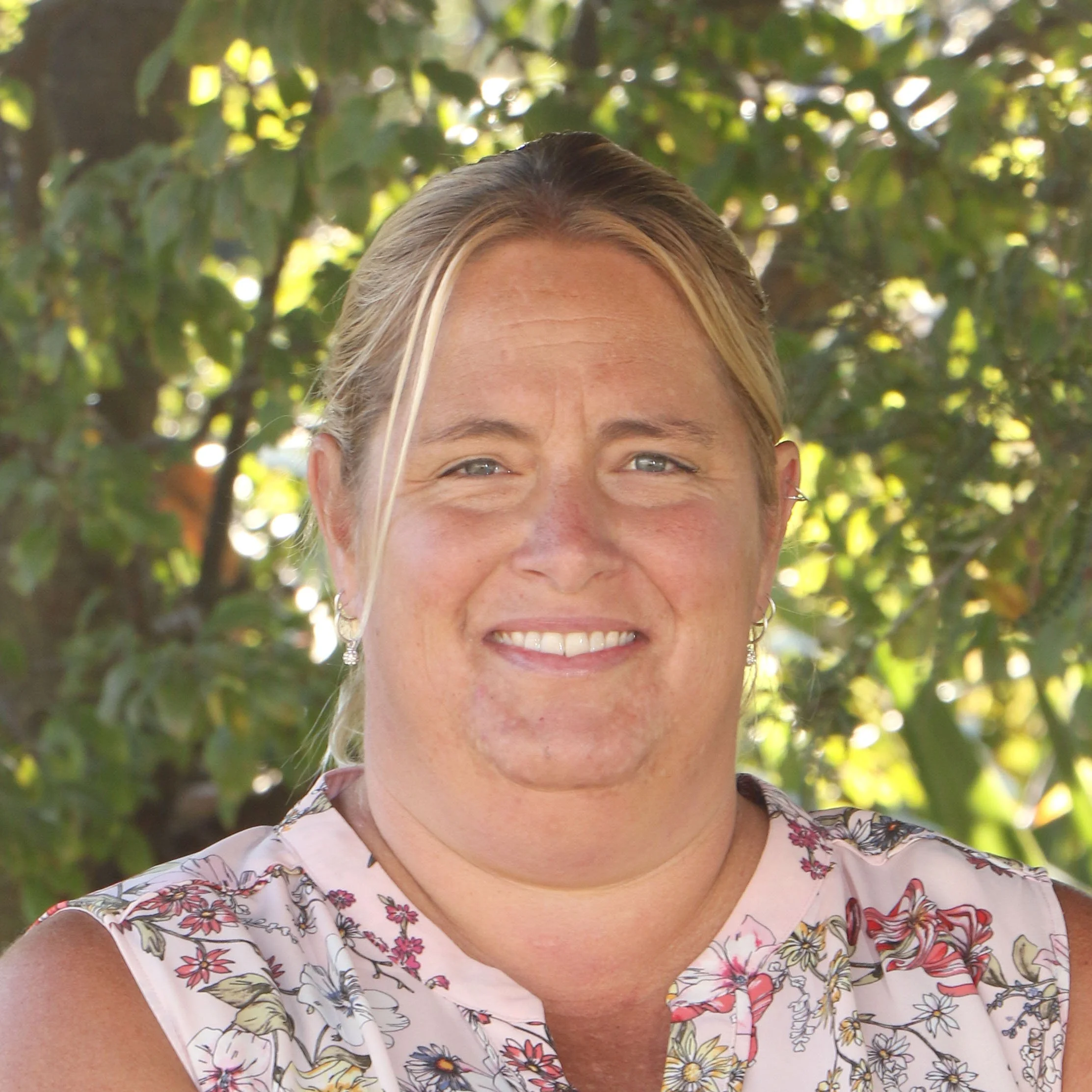 Sarah Lewis
Caretaker