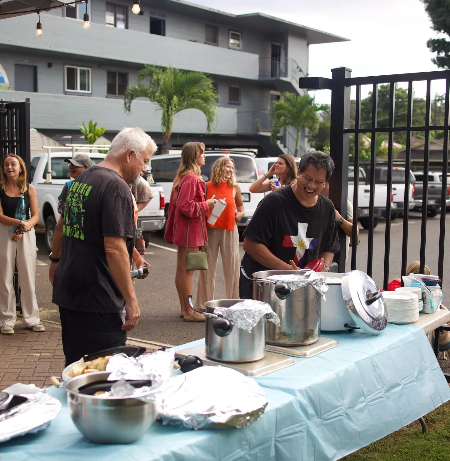 Join us for Surfers Church TONIGHT!!! Don&rsquo;t forget about Chilli Dinner at 6:30pm before our 7:15 worship service. 
See you there!

Surfers Church | 54 Ohai St. Wahiawa, Hawaii