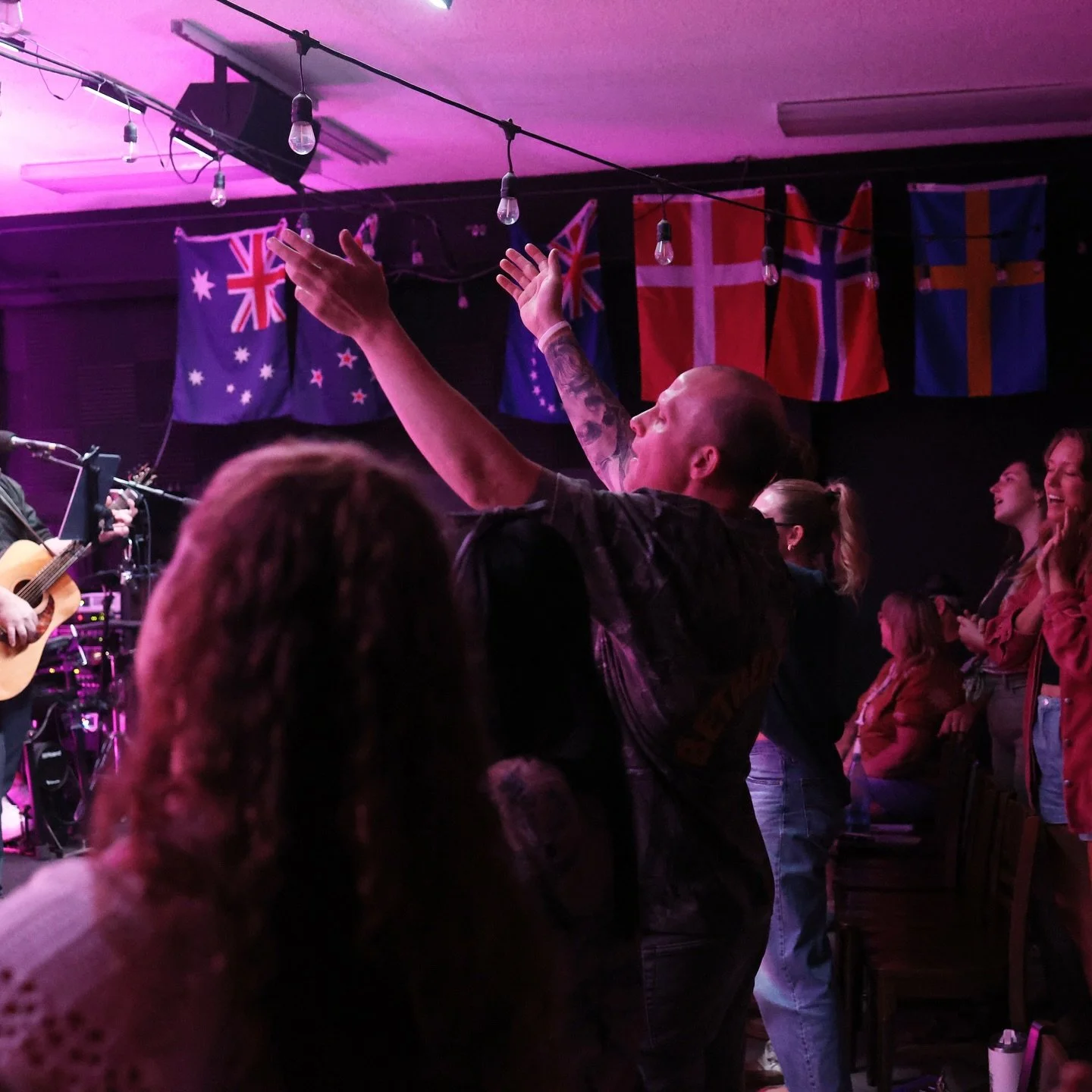 Join us for Surfers Church TONIGHT!!! Don&rsquo;t forget about the Ice Cream Social at 6:30 before church! Come for an engaging evening of worship, prayer, and the word. 
See you there!

Saturdays | 7:15pm | 54 Ohai St. Wahiawa, Hawaii