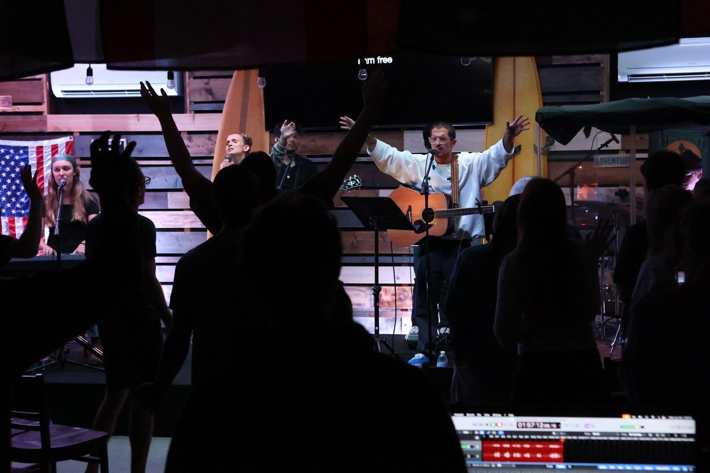 Join us for church TONIGHT!!! Don&rsquo;t forget about Chilli Dinner before church at 6:30. Come for an engaging night of worship, the word, and fellowship!
See you there!

Surfers Church | 54 Ohai St. Wahiawa, Hawaii