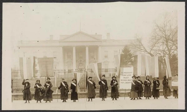 1917NWPProtestLOC_6f00a8d04a_fullsize.jpg