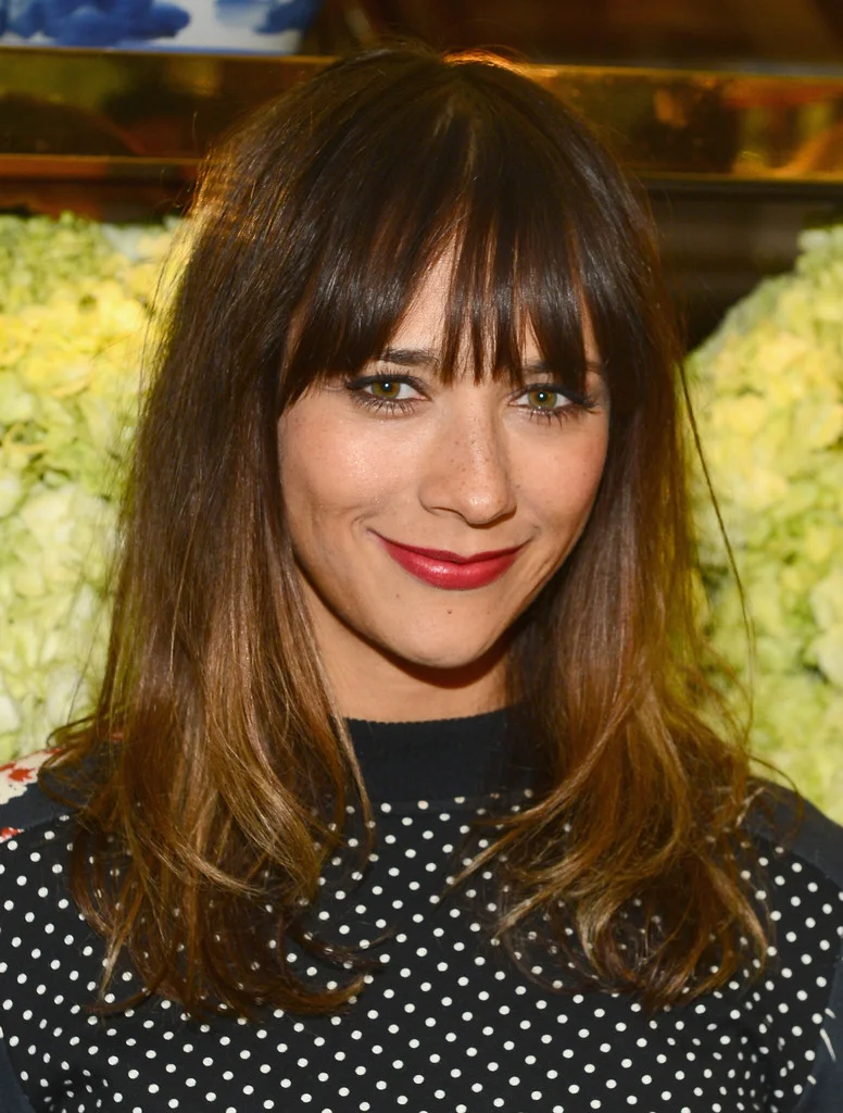 Rashida+Jones+Long+Hairstyles+Long+Wavy+Cut+IeOUZ2AQkyHx.jpg