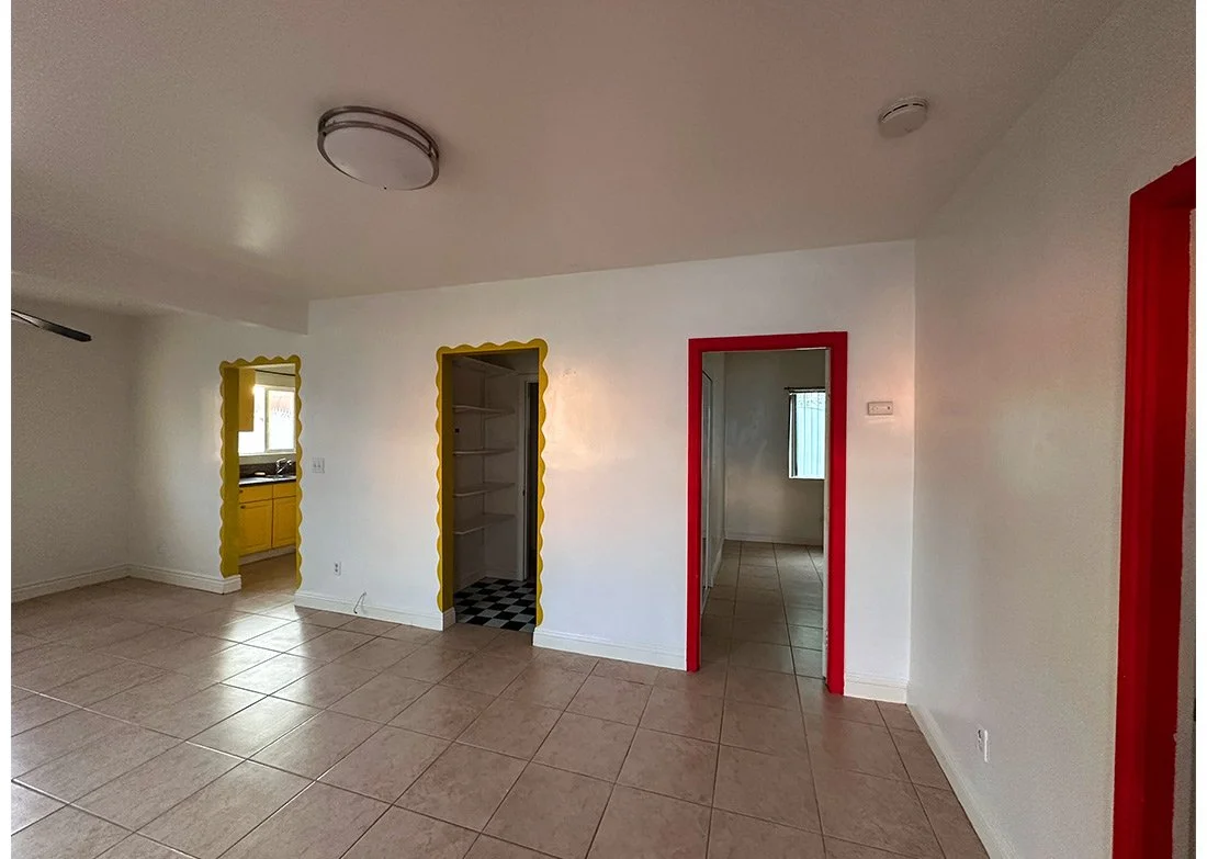 living_room-2.jpg