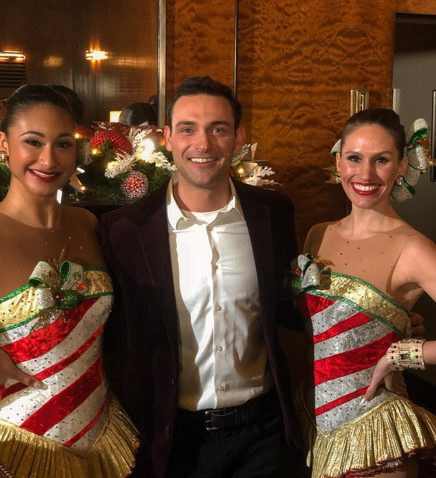 The first job I booked this year was a print shoot with Santa&rsquo;s real helpers- @therockettes. We may not be able to see it this season, but we&rsquo;ll all be back stronger for next 💪🏼🎄 #rockettes