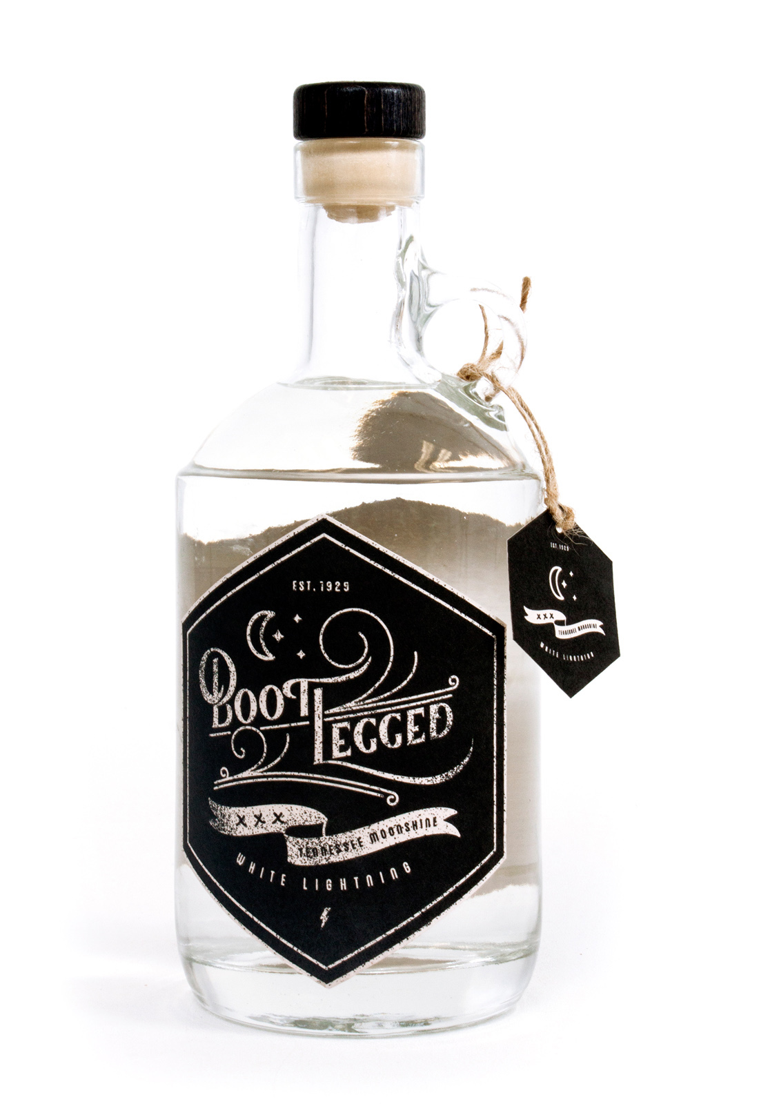 Bootlegged Tennessee Moonshine is a conceptual spirits brand in which the aesthetic is clean and modern but also has an authentic feel. The logotype is all custom hand-lettering which is meant to be reminiscent of old style type treatments used in labels during the early 1900’s. The layout and overall look creates a strong brand identity and authentic feel to the product.