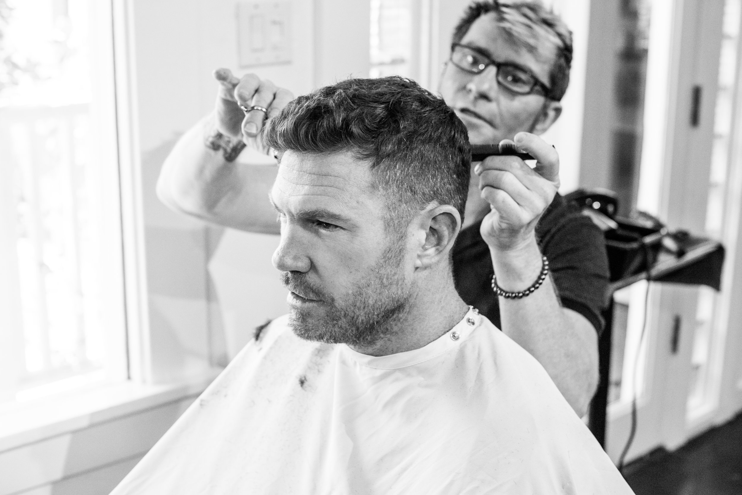 Michael John (Ra) is a hair stylist that started Makeovers that Matter, a charity that gives makeovers to homeless, female veterans. 
