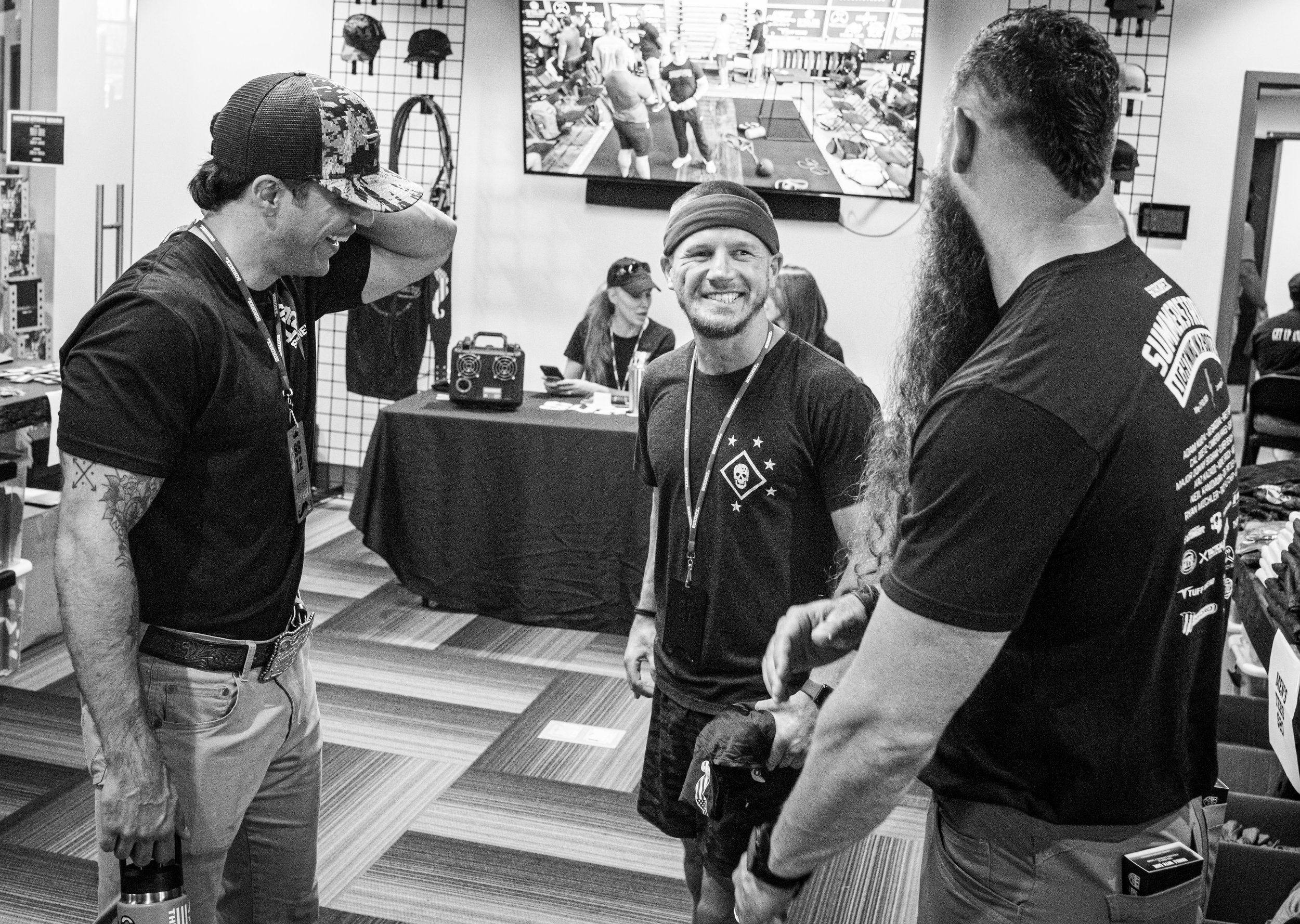 Brady and Bert Sorin with Kyle Carpenter (Instagram: @chiksdigscars), MOH Recipient.