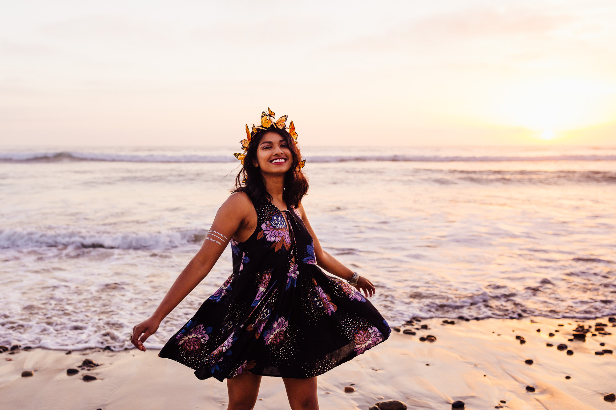 California_Boho_Superbloom_Portrait_Session-22.jpg