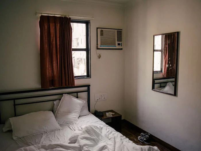 12 Photos of Budget Hotel Rooms in India — JORIS HERMANS
