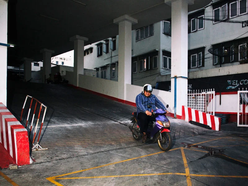 Photo Essay: Bangkok Motorcycle Madness