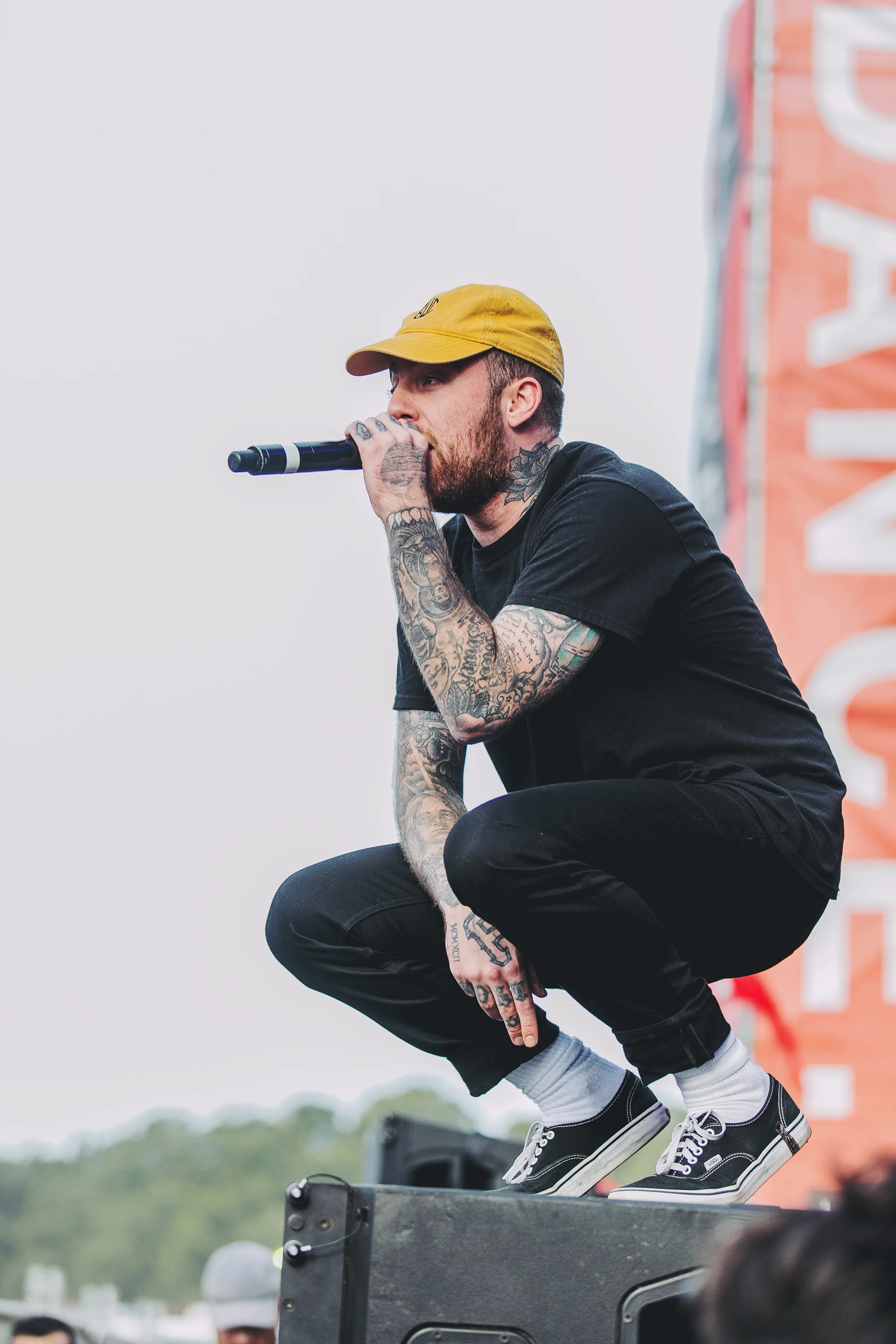 MAC MILLER