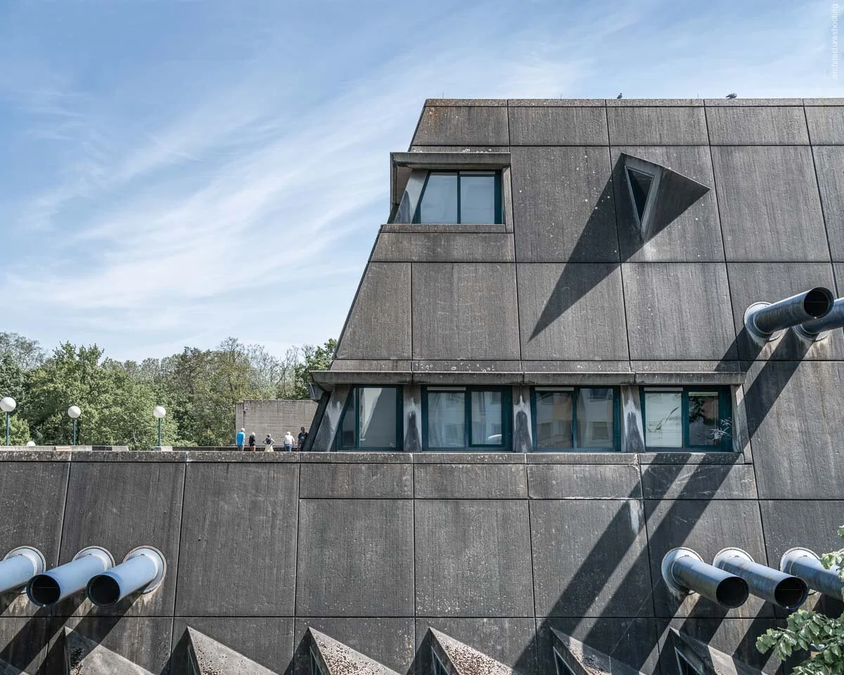 Zwei Bauten des Berliner Brutalismus / two buildings of Berlin Brutalism