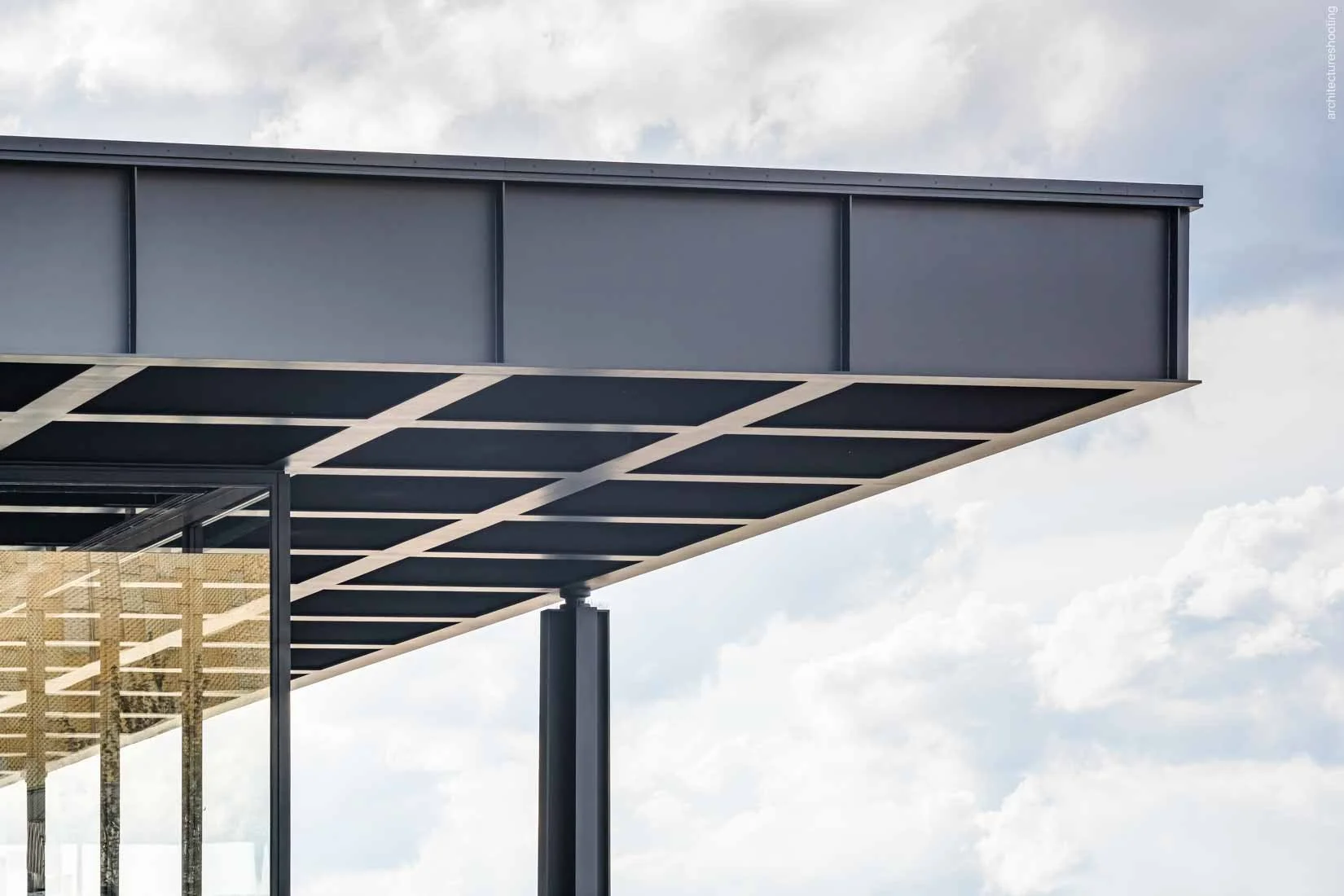 Bitte für eine Rückmeldung anklicken / please click for a review