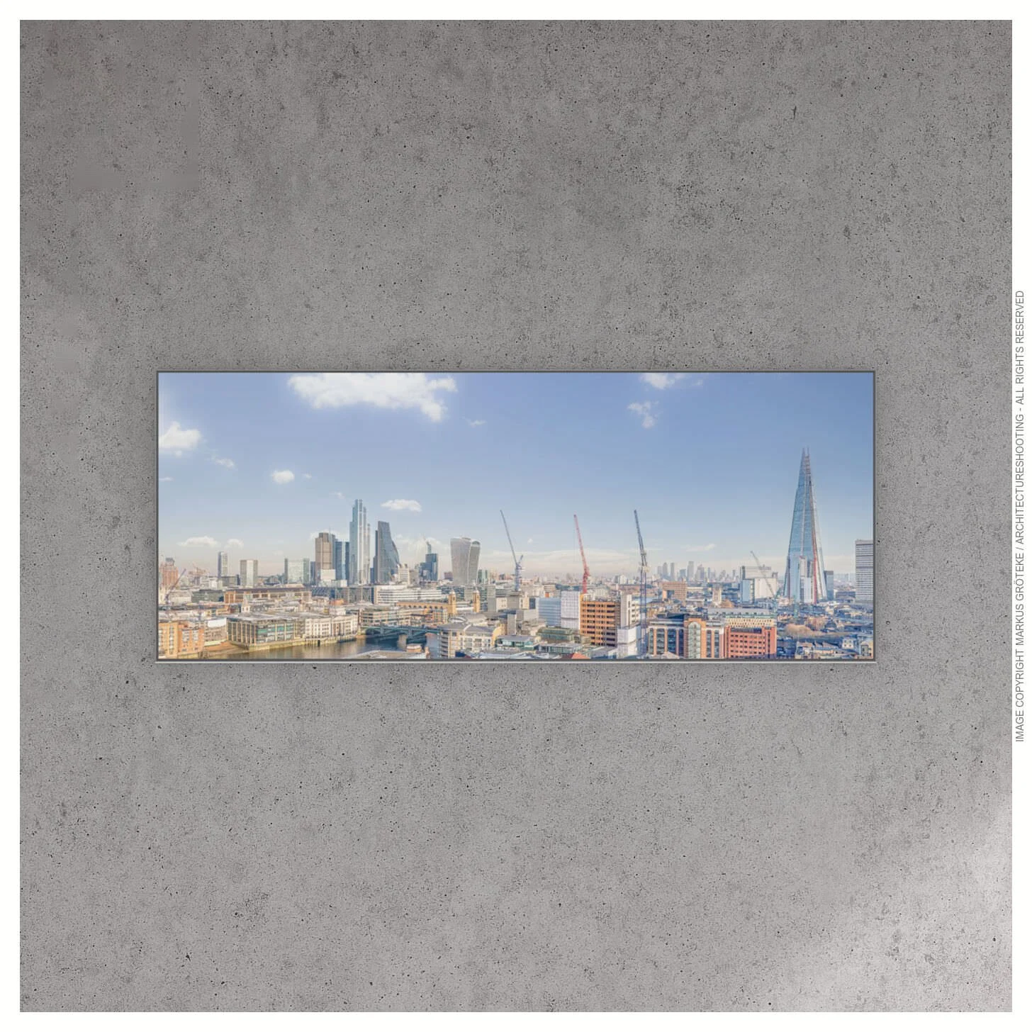 london-cityscape-from-tate-switchhouse-towards-east-markus-groeteke-RS03595-preview2.jpg