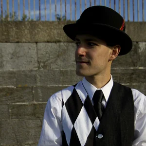 Twitter avatar 2.jpg