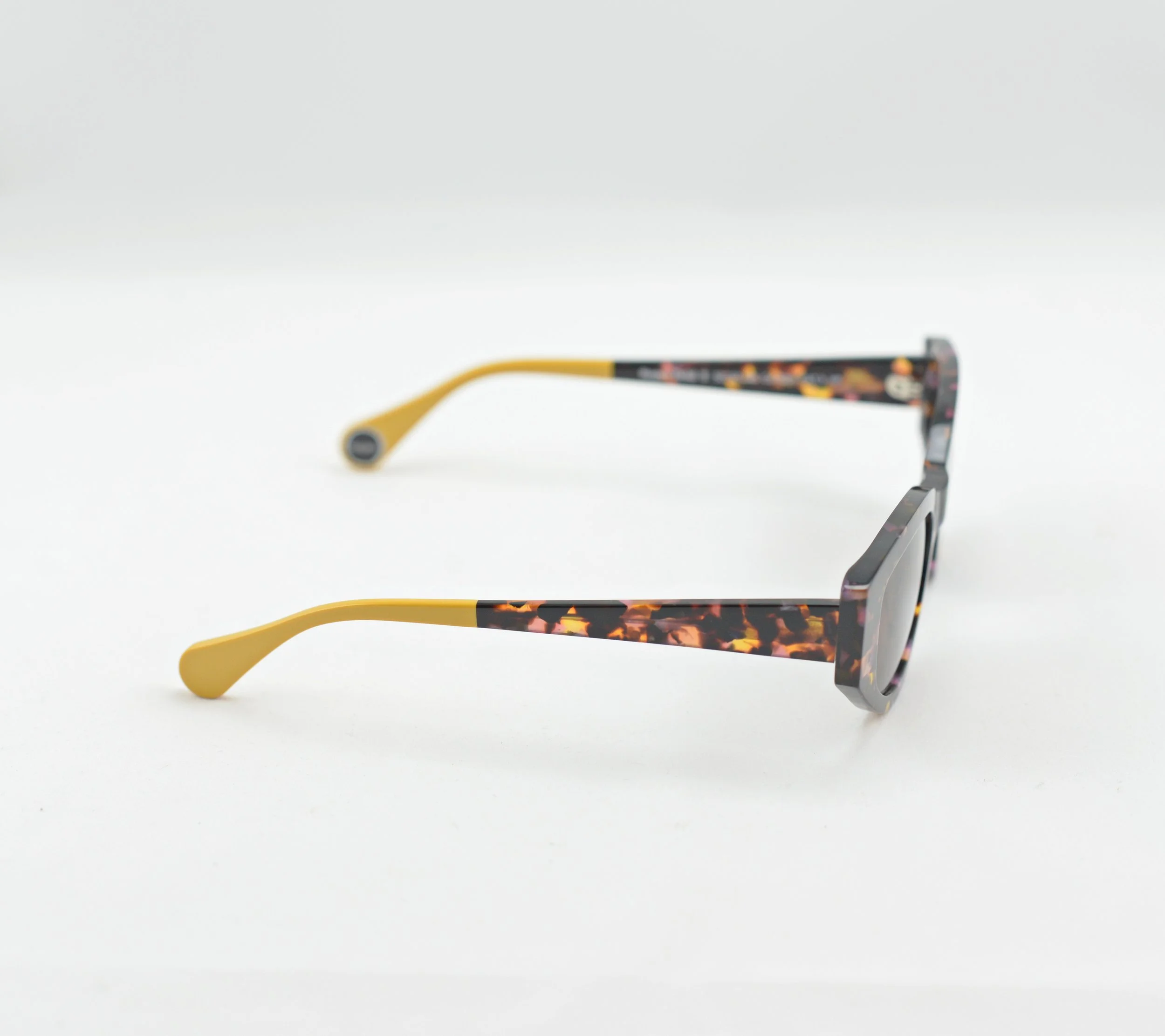 12 Woow Super Bold 2 4201 52-21 Side.jpg