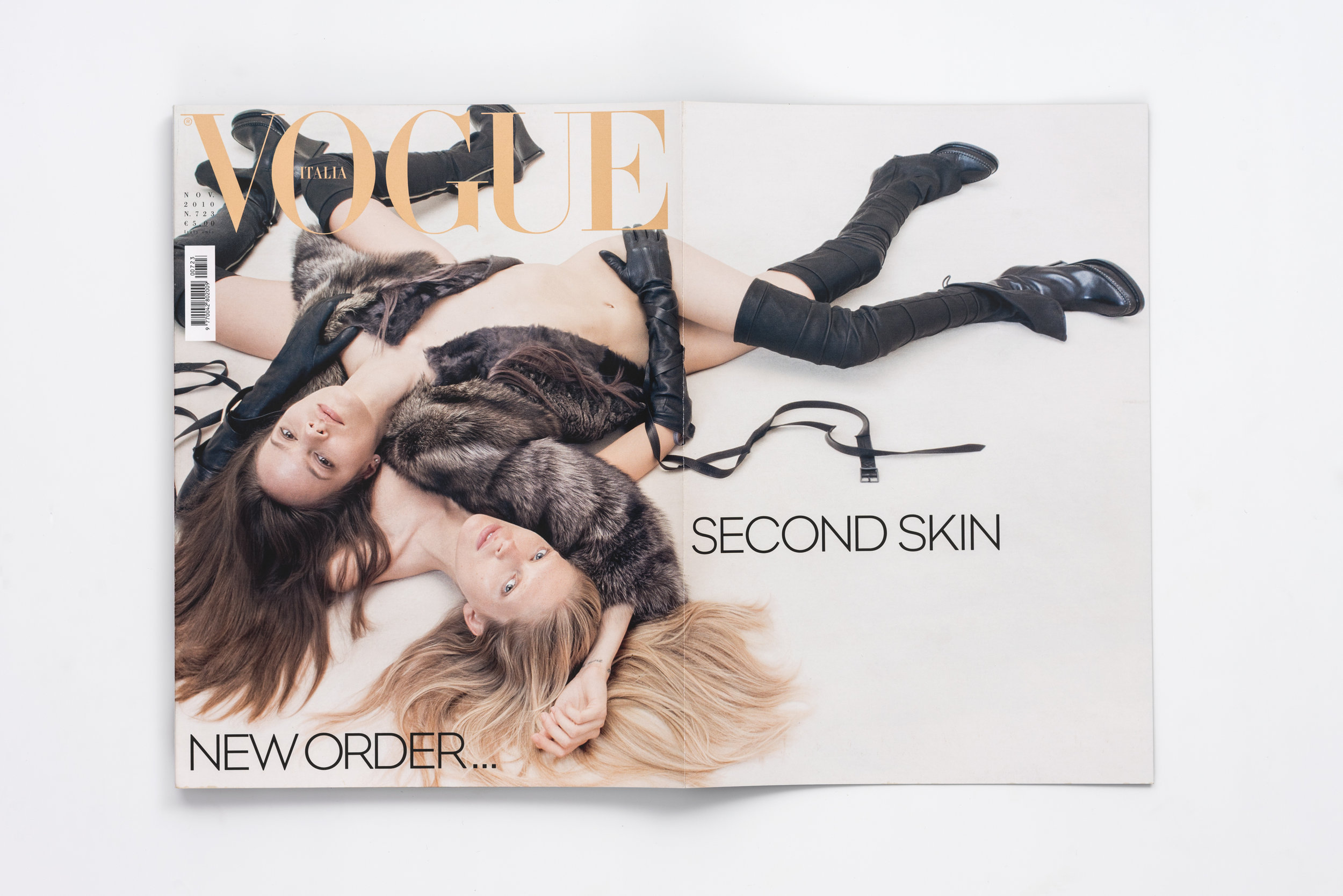 Iselin Steiro_Steven Meisel_Vogue Italia cover spread_November -10.jpg