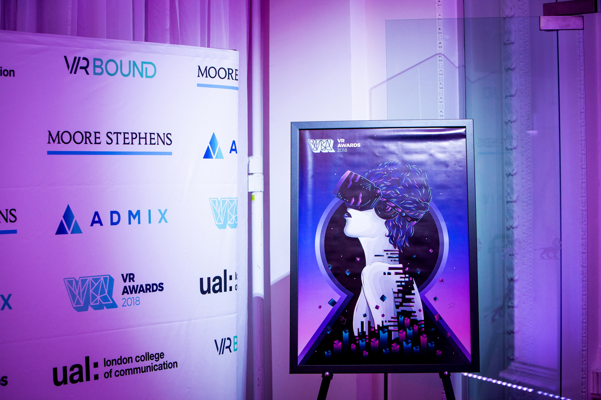 Raccoon_London_VR_Awards_2018_Event_Photography.jpg